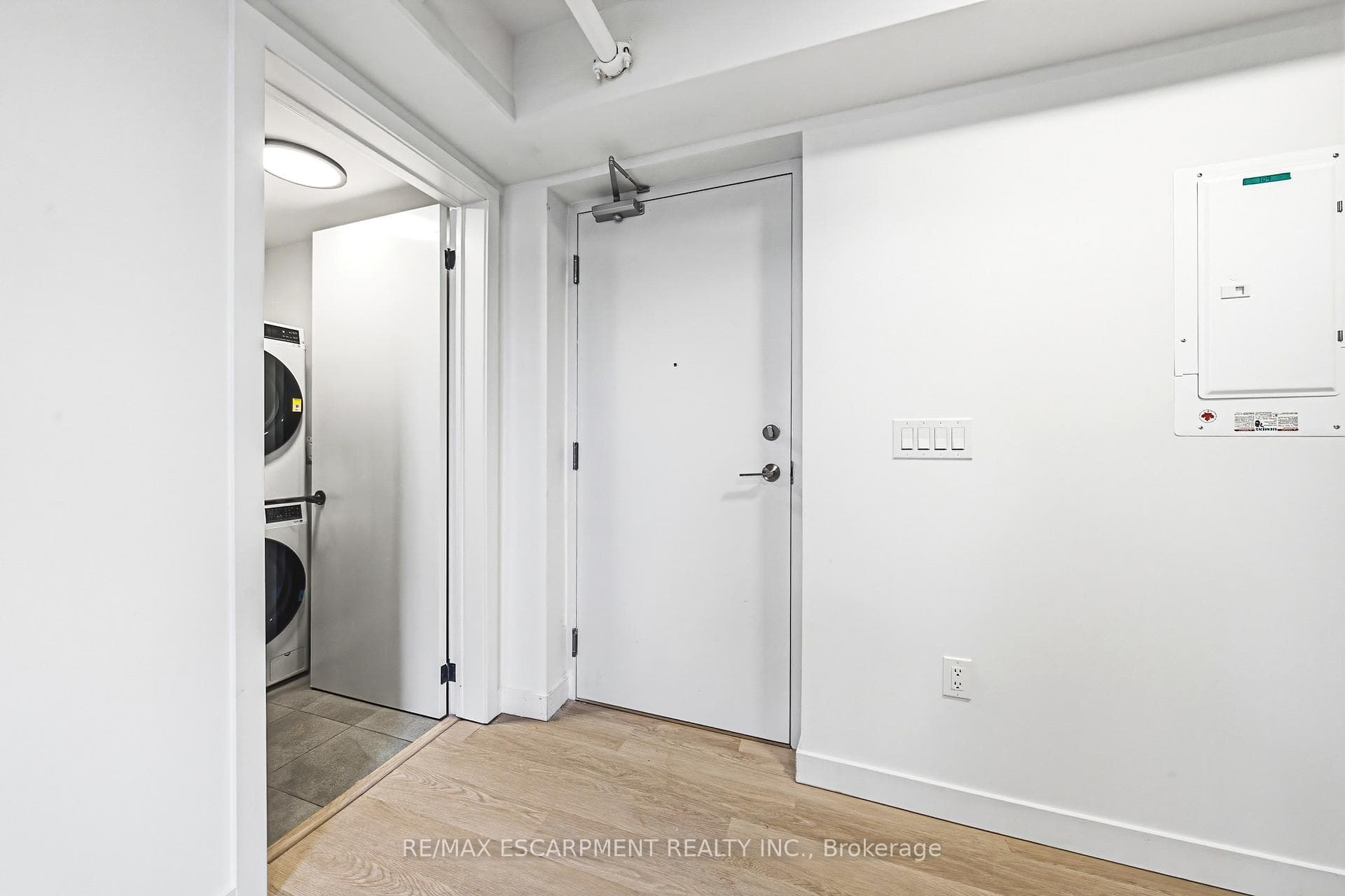 325 James Street Unit 104 photo 7