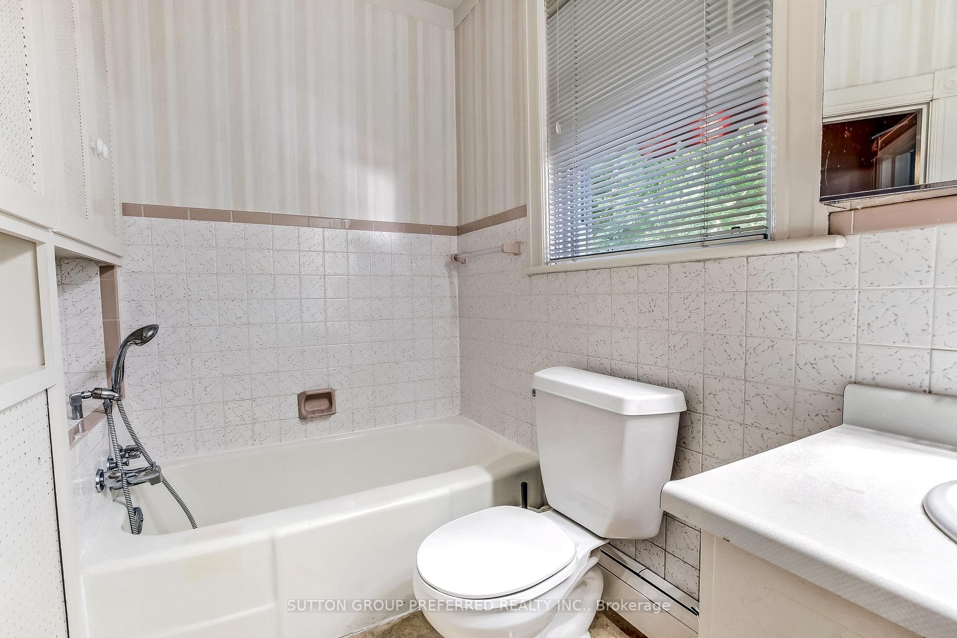 63 SOUTHWICK Street photo 19