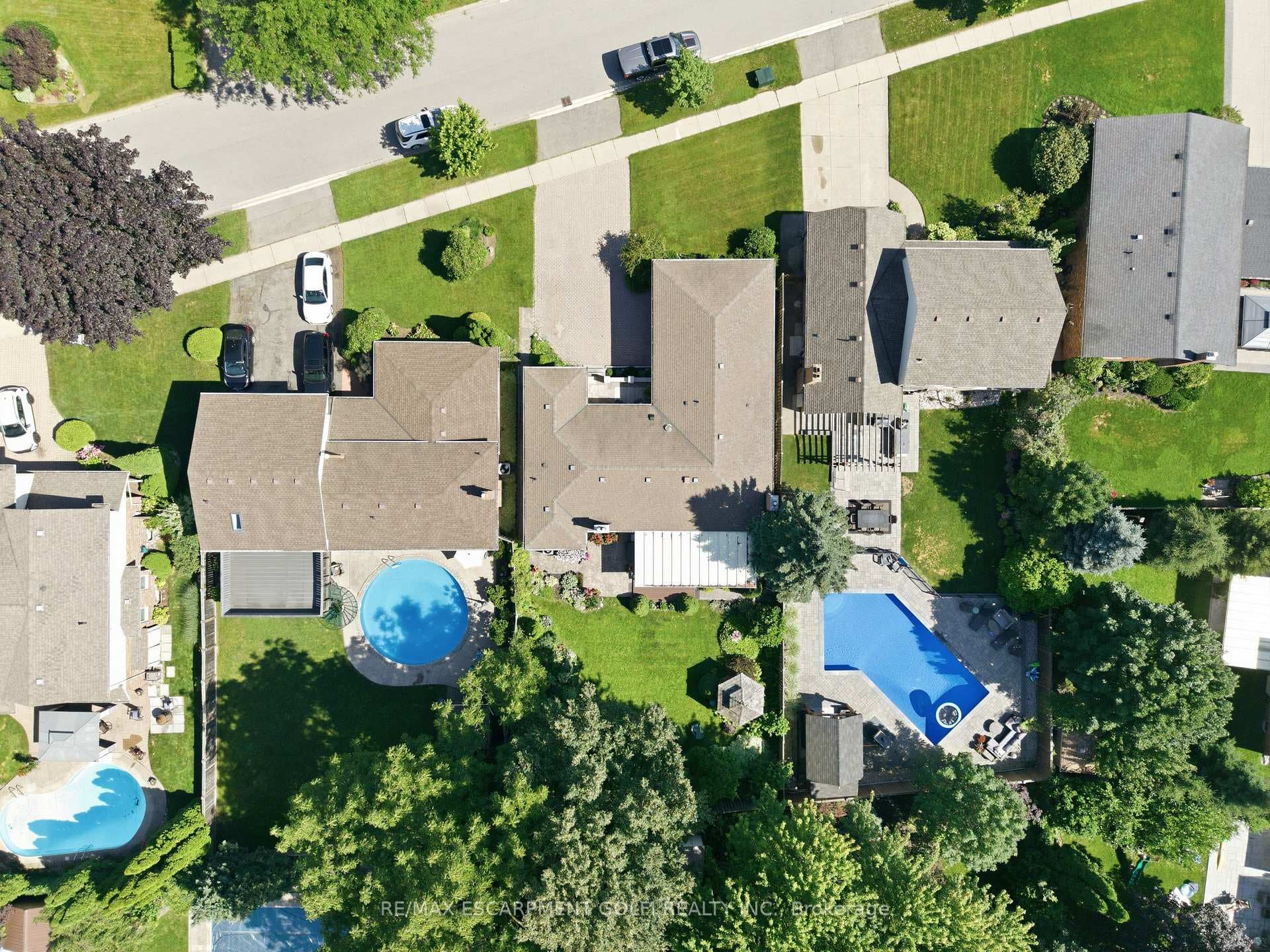 12 Cheval Drive photo 48