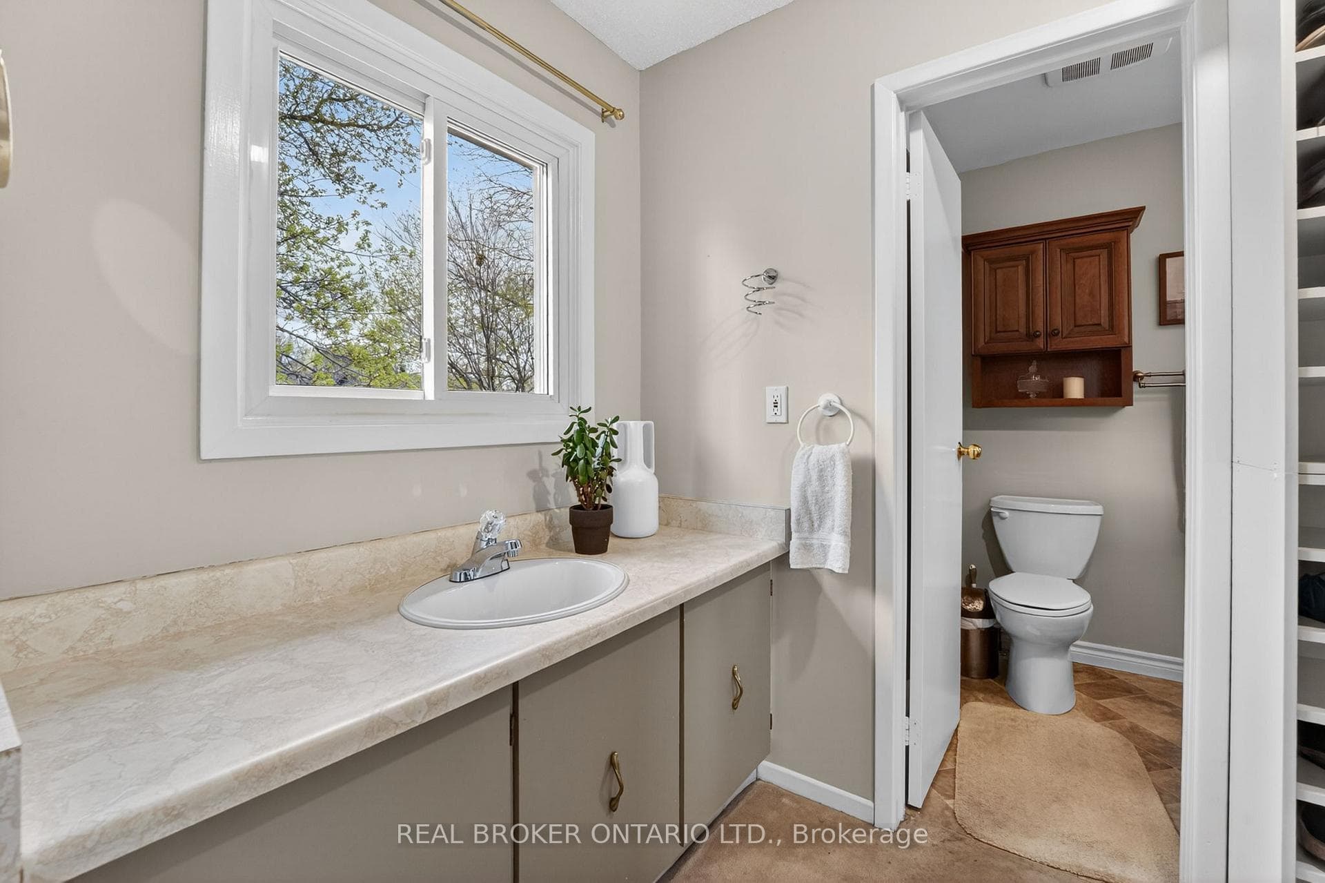 153 CHALMERS Street photo 30