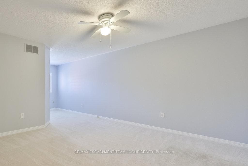 2165 Country Club Drive Unit 16 photo 33