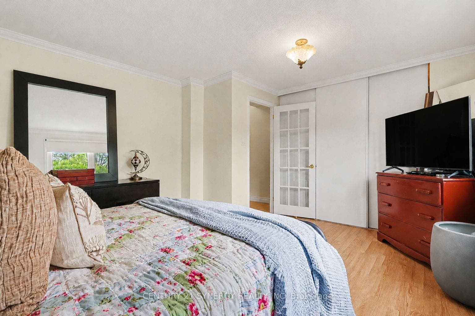 1718 Lamoureux Drive Unit C photo 18