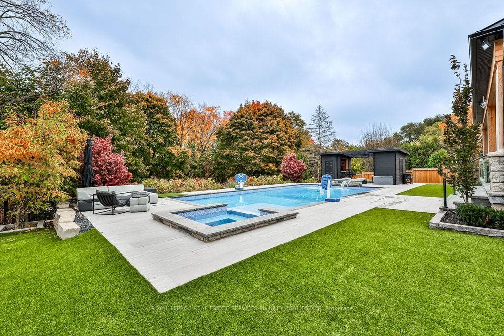 57 Joymar Drive photo 6