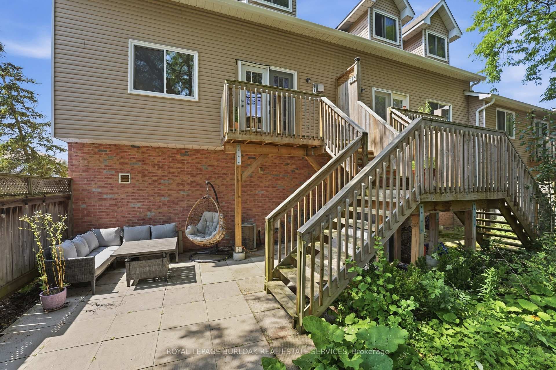 2055 Walkers Line Unit 216 photo 25