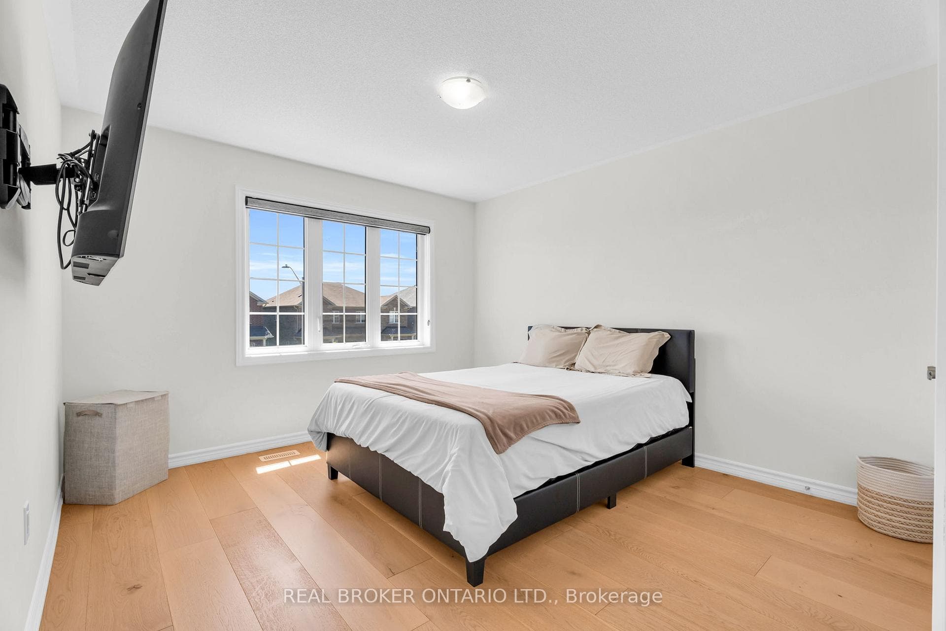 125 Werry Avenue photo 29