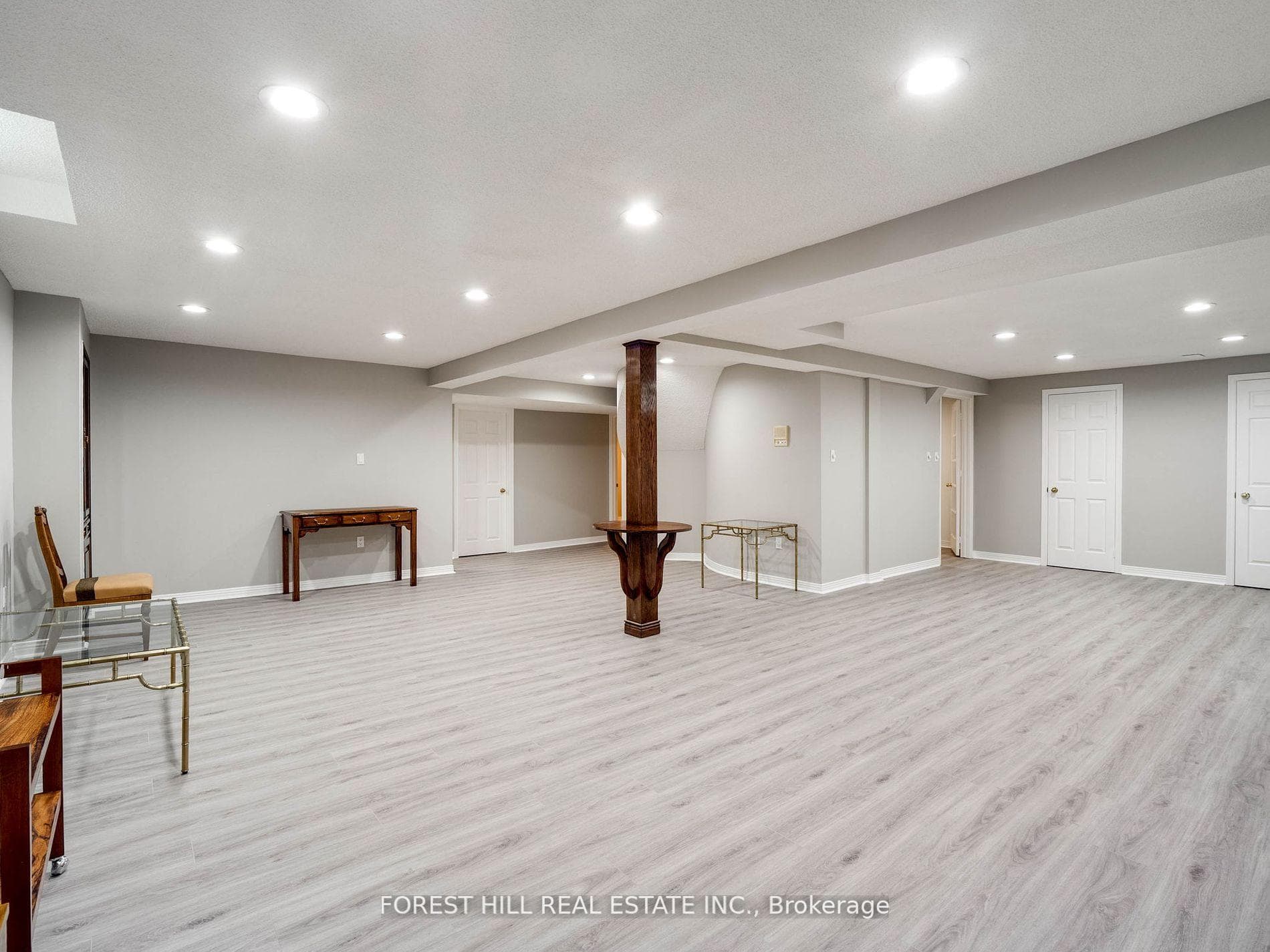 555 Spring Gate Boulevard photo 27