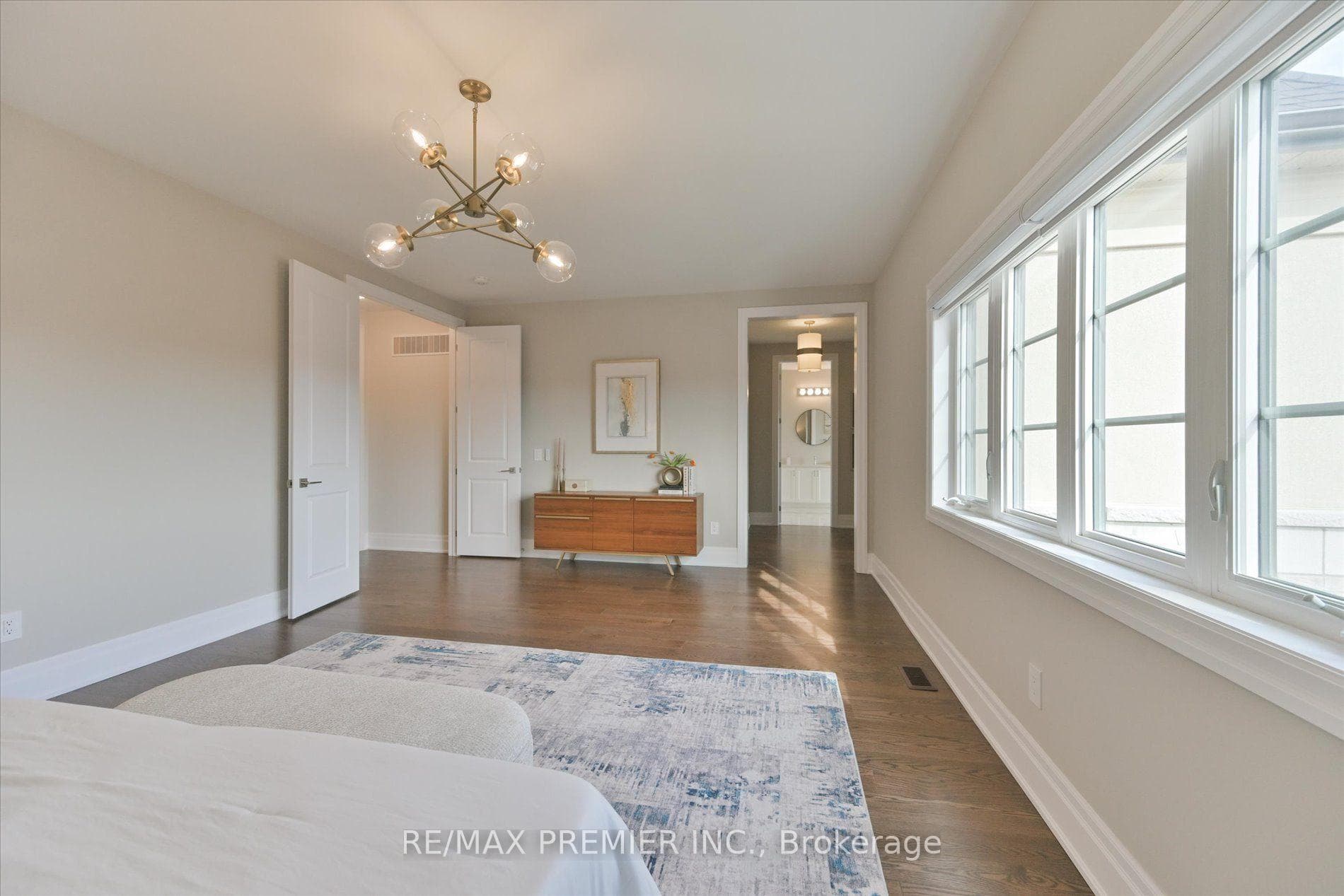 94 Sunny Acres Crescent photo 32