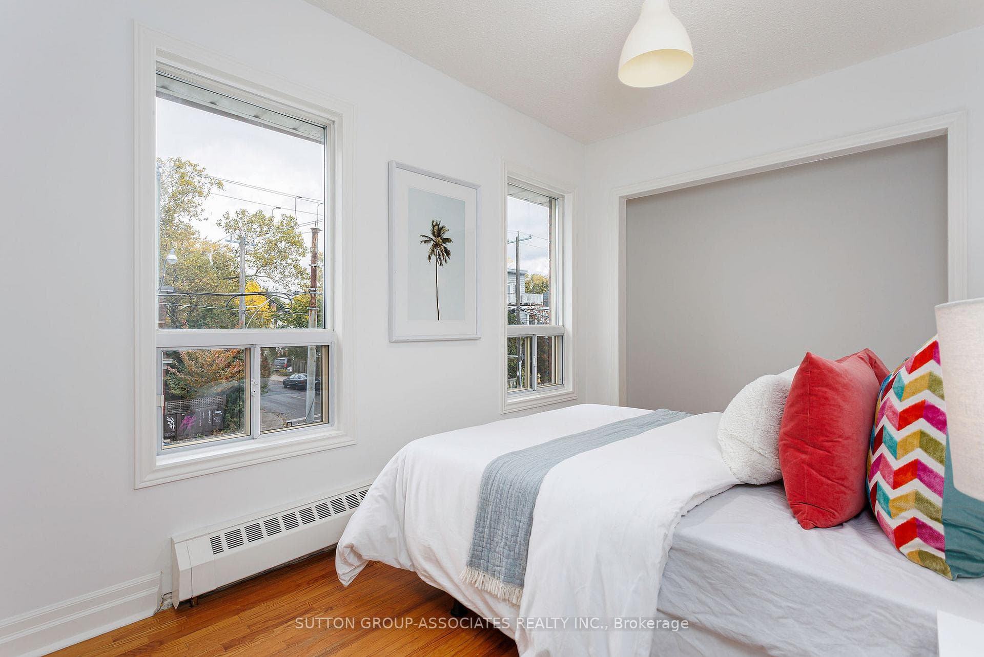 195 Hallam Street photo 21