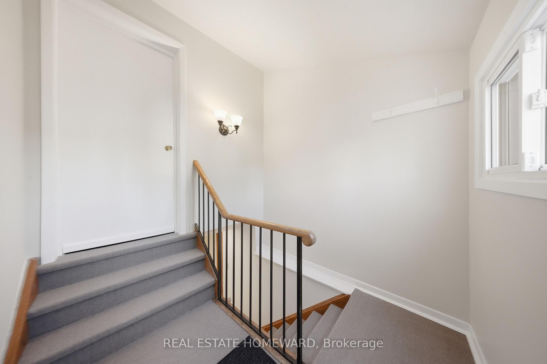 259 Woodmount Avenue photo 24