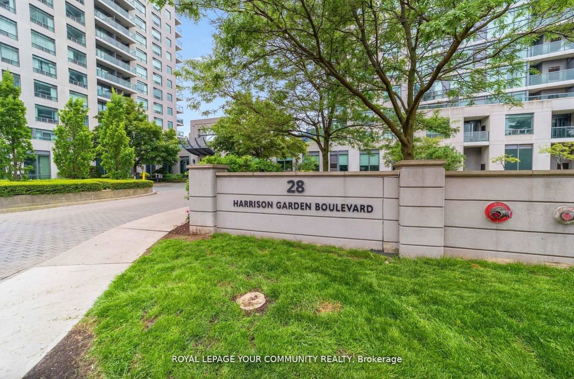 28 Harrison Garden Boulevard Unit 2101 photo 2