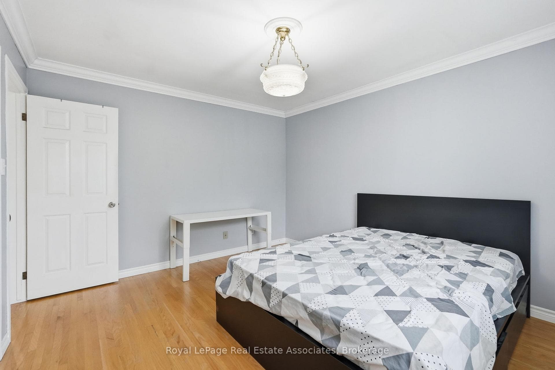 55 Eastbury Drive photo 24