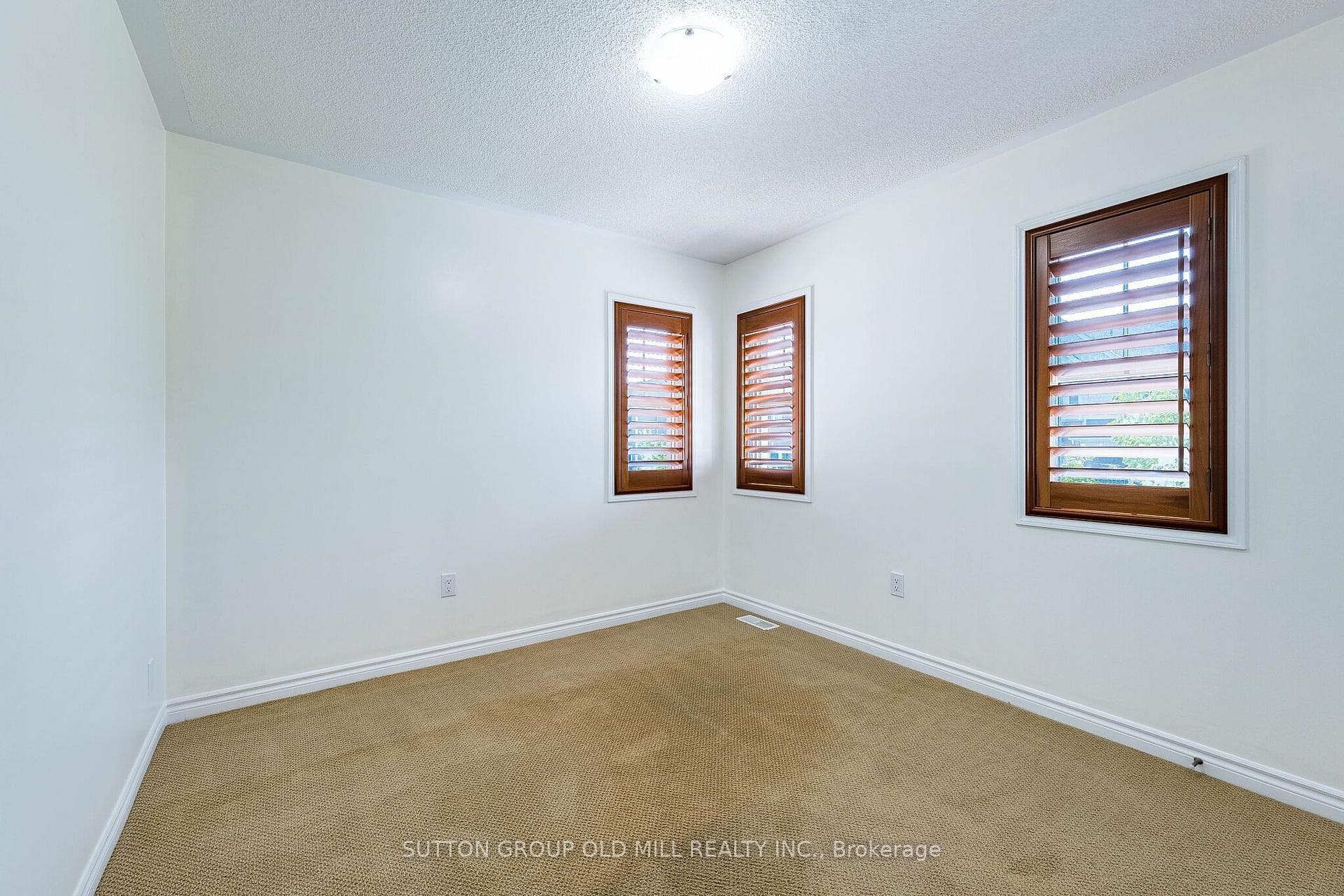 1613 Copeland Circle photo 28