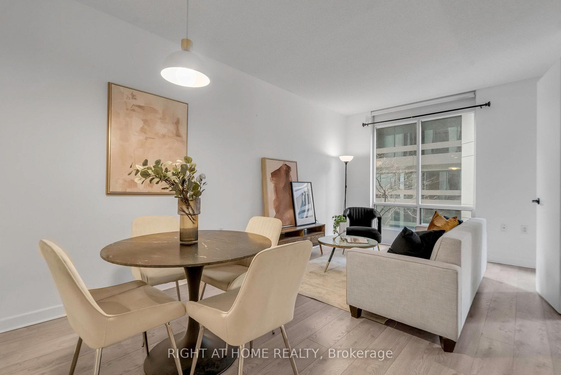 85 Bloor Street Unit 308 photo 18