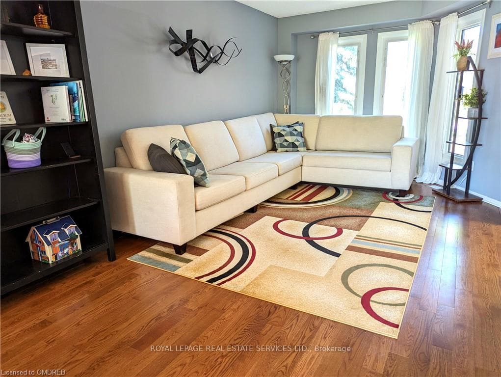1160 Montgomery Drive photo 11