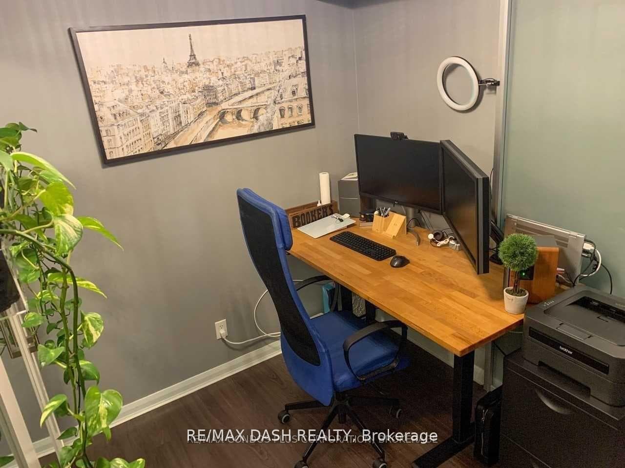 18 Beverley Street Unit 413 photo 8