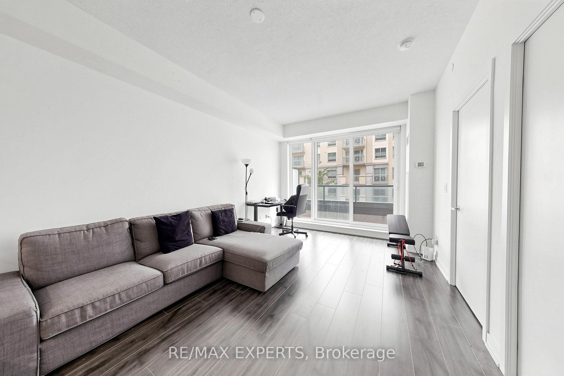 18 Rean Drive Unit 223 photo 13