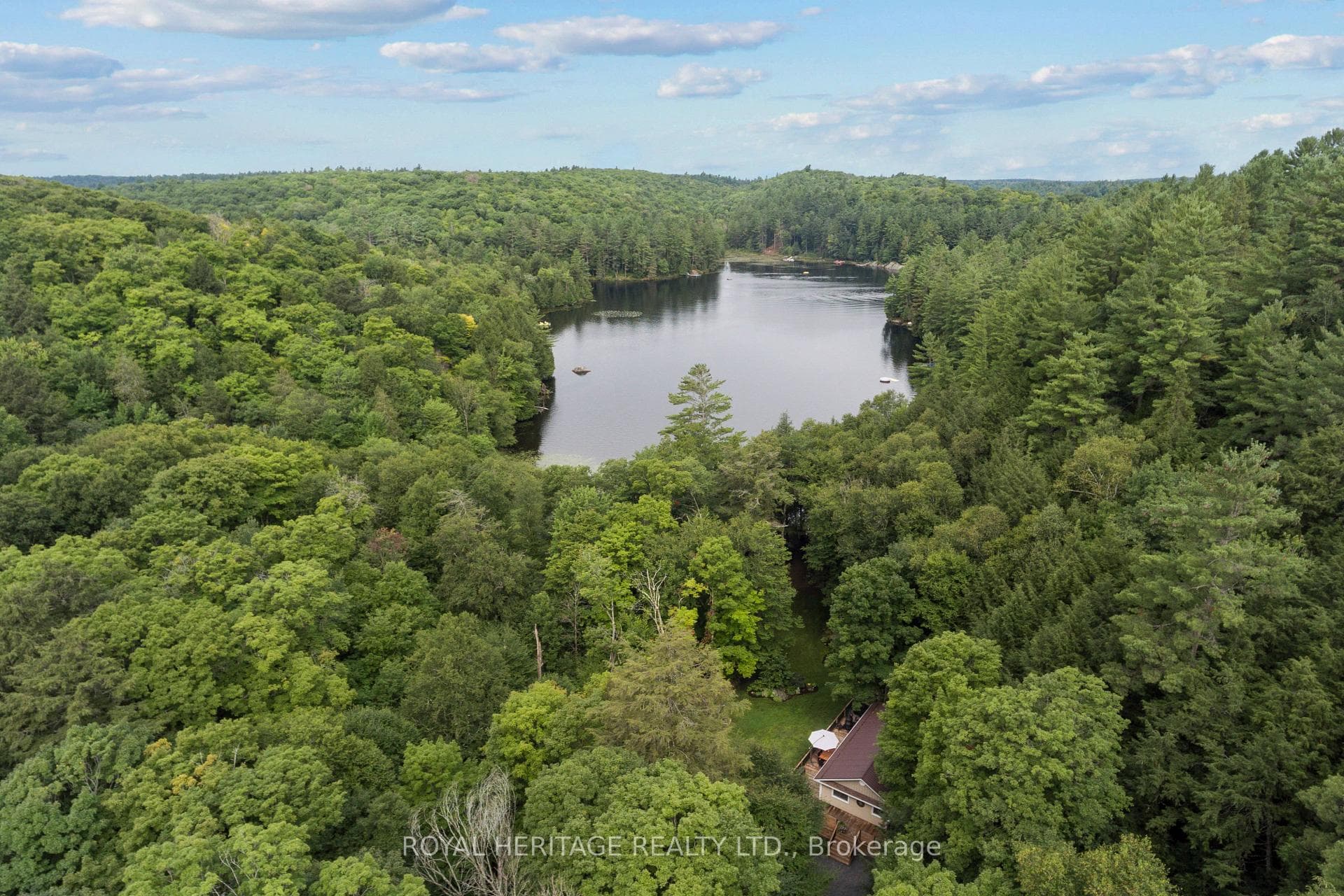 1138 Moyes Trail photo 4