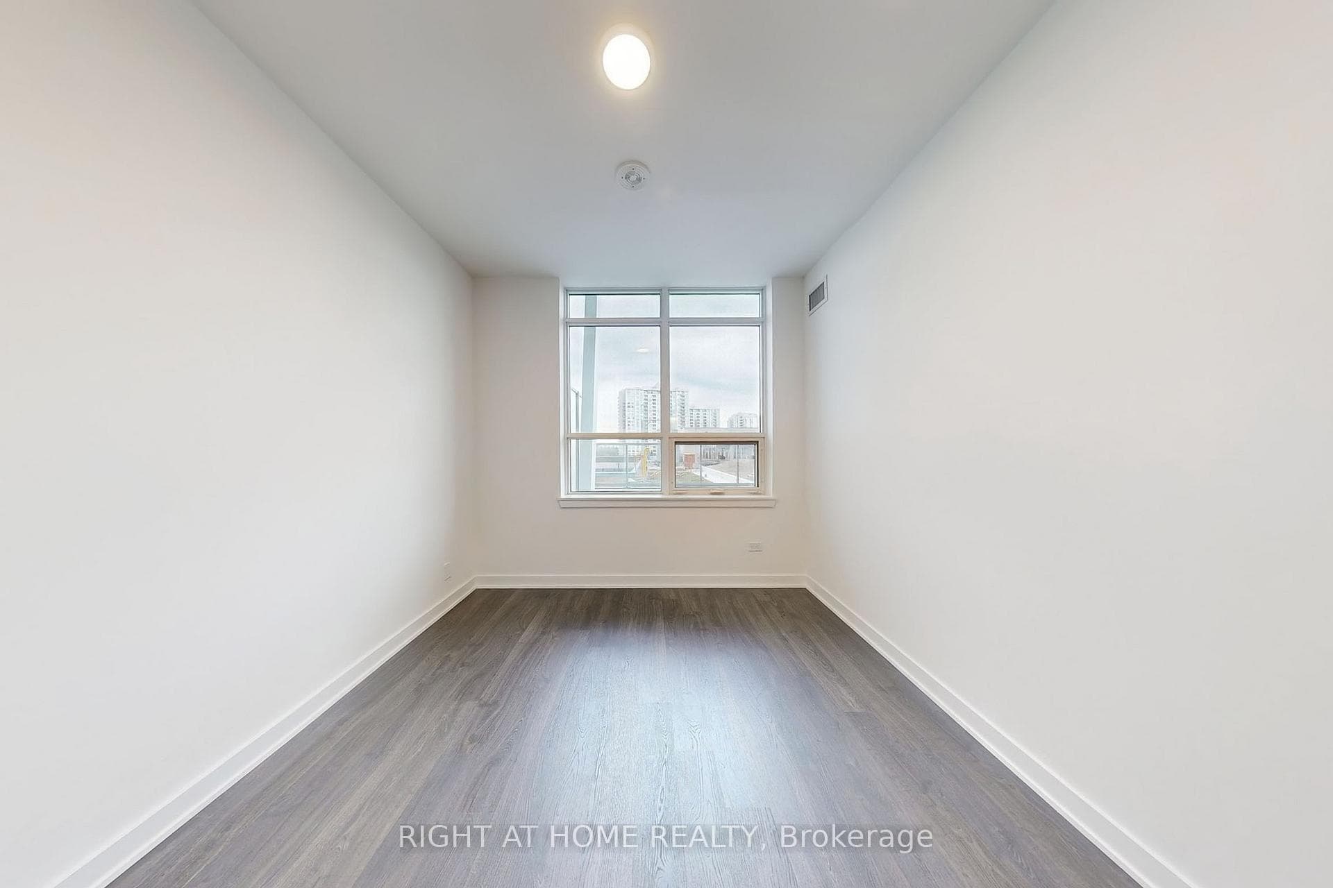 30 Upper Mall Way Unit 212A photo 18