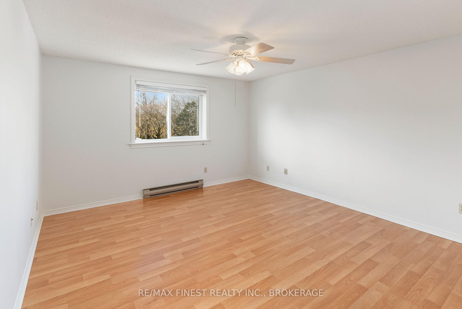 257 BATH Road Unit 304 photo 12