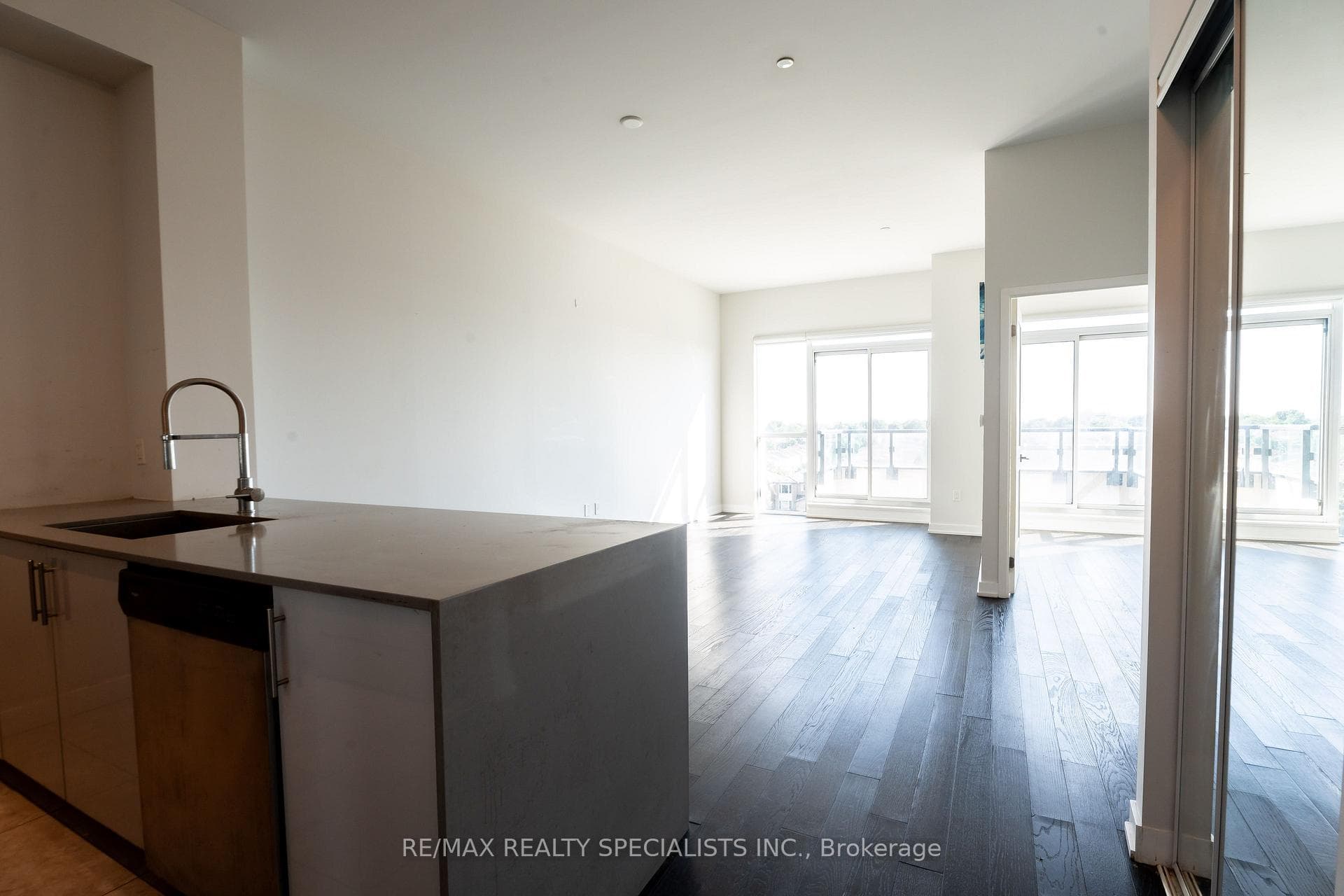 4055 Parkside Village Drive Unit 523 photo 17
