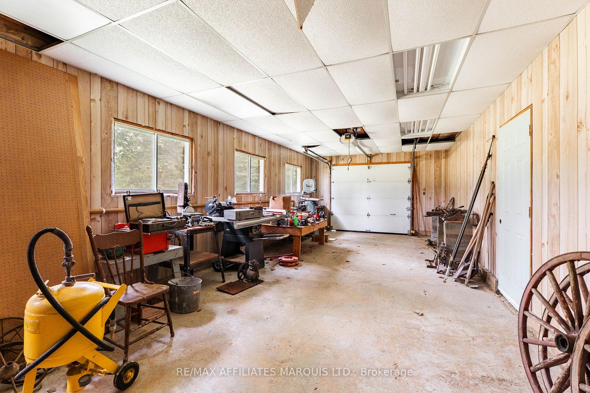 17588 McPhail Road photo 25