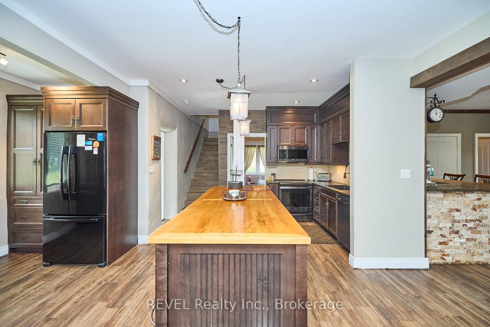9695 GRASSY BROOK Road photo 22