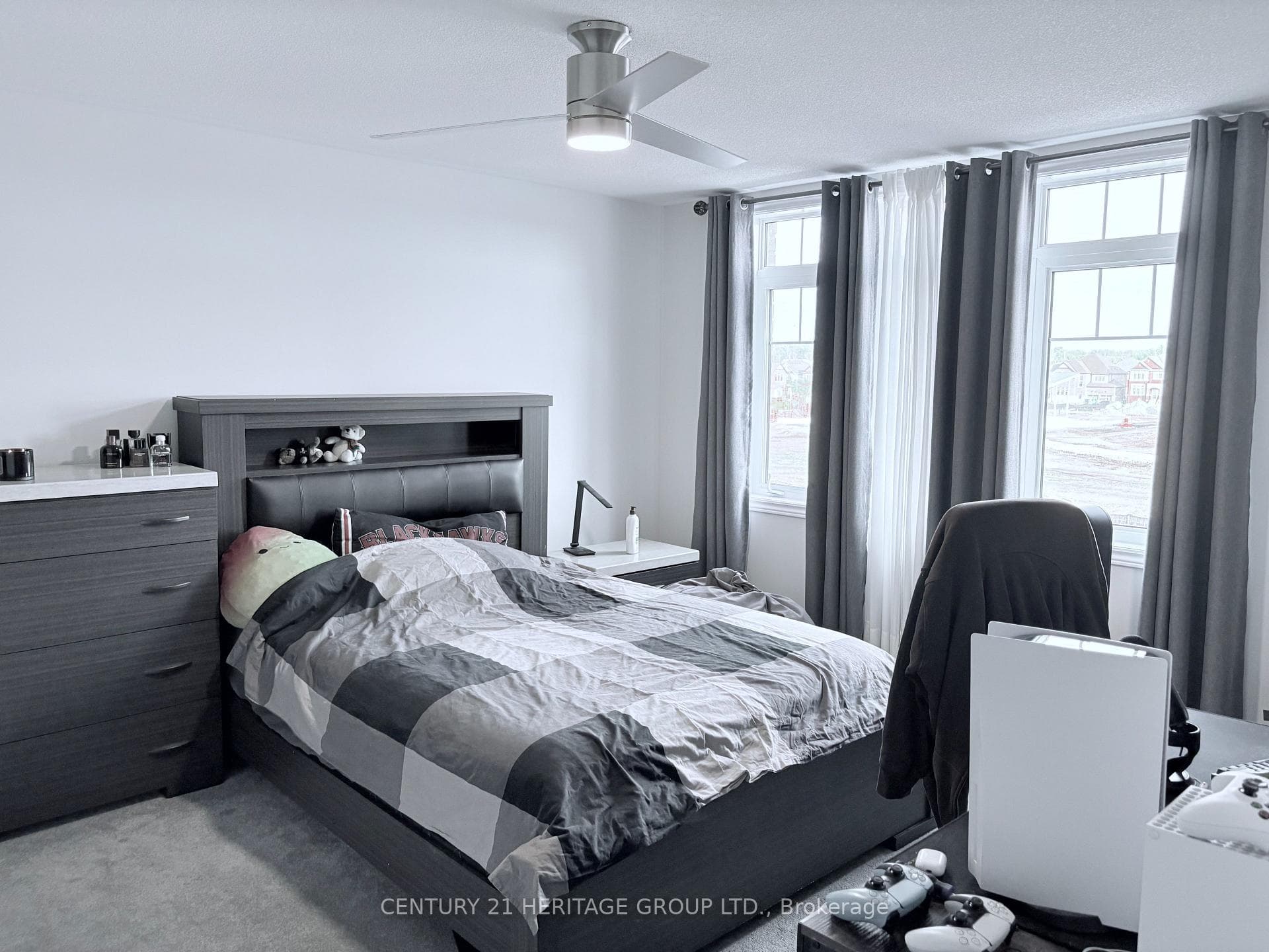 1110 Wickham Road photo 34