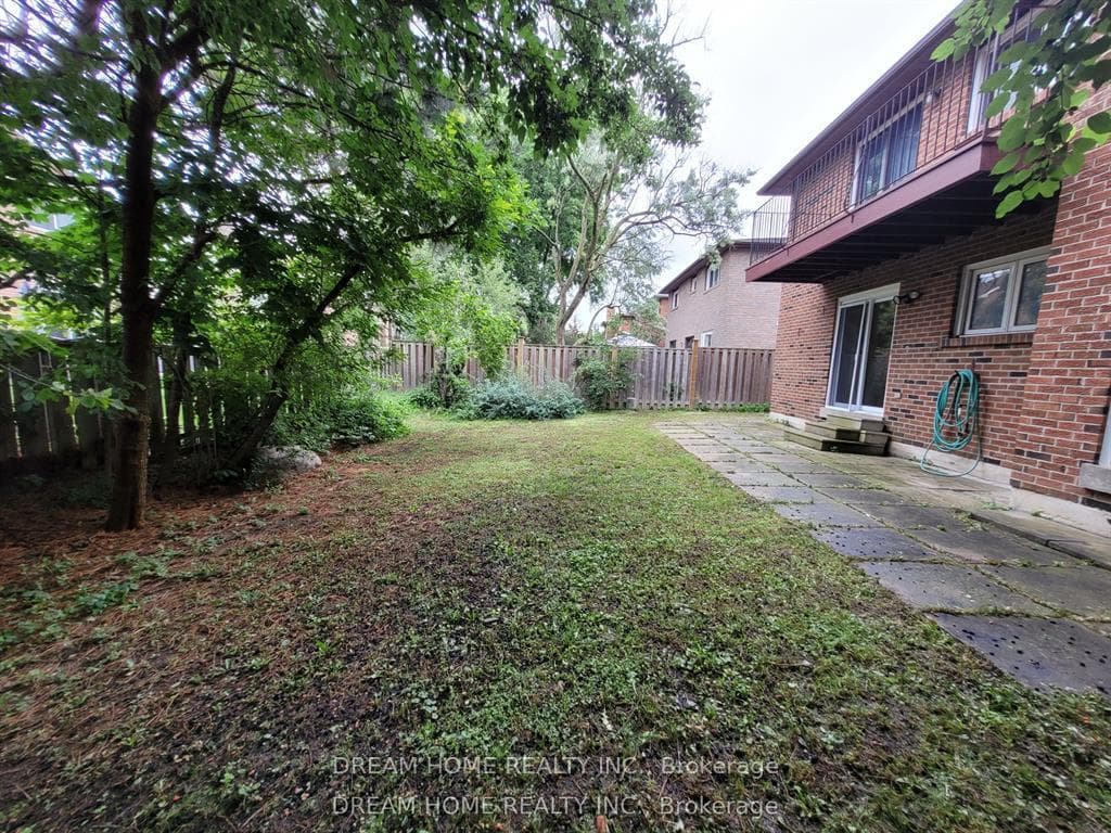 42 Emeline Crescent photo 31