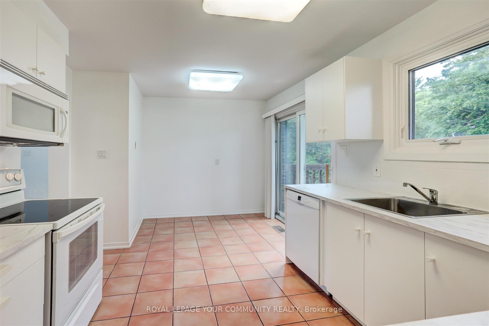 36 Wild Gingerway Road photo 13