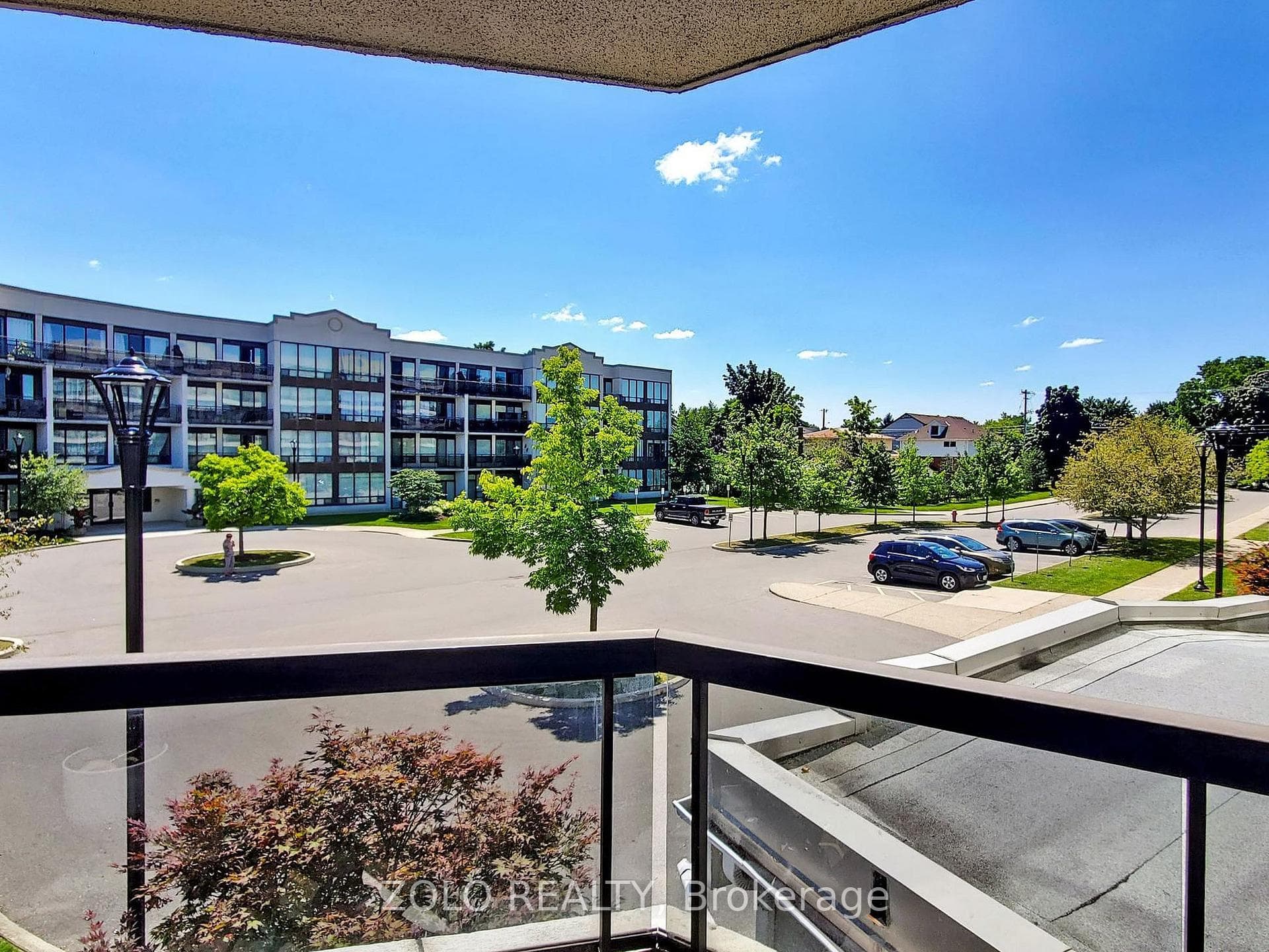 107 Bagot Street Unit 210 photo 33