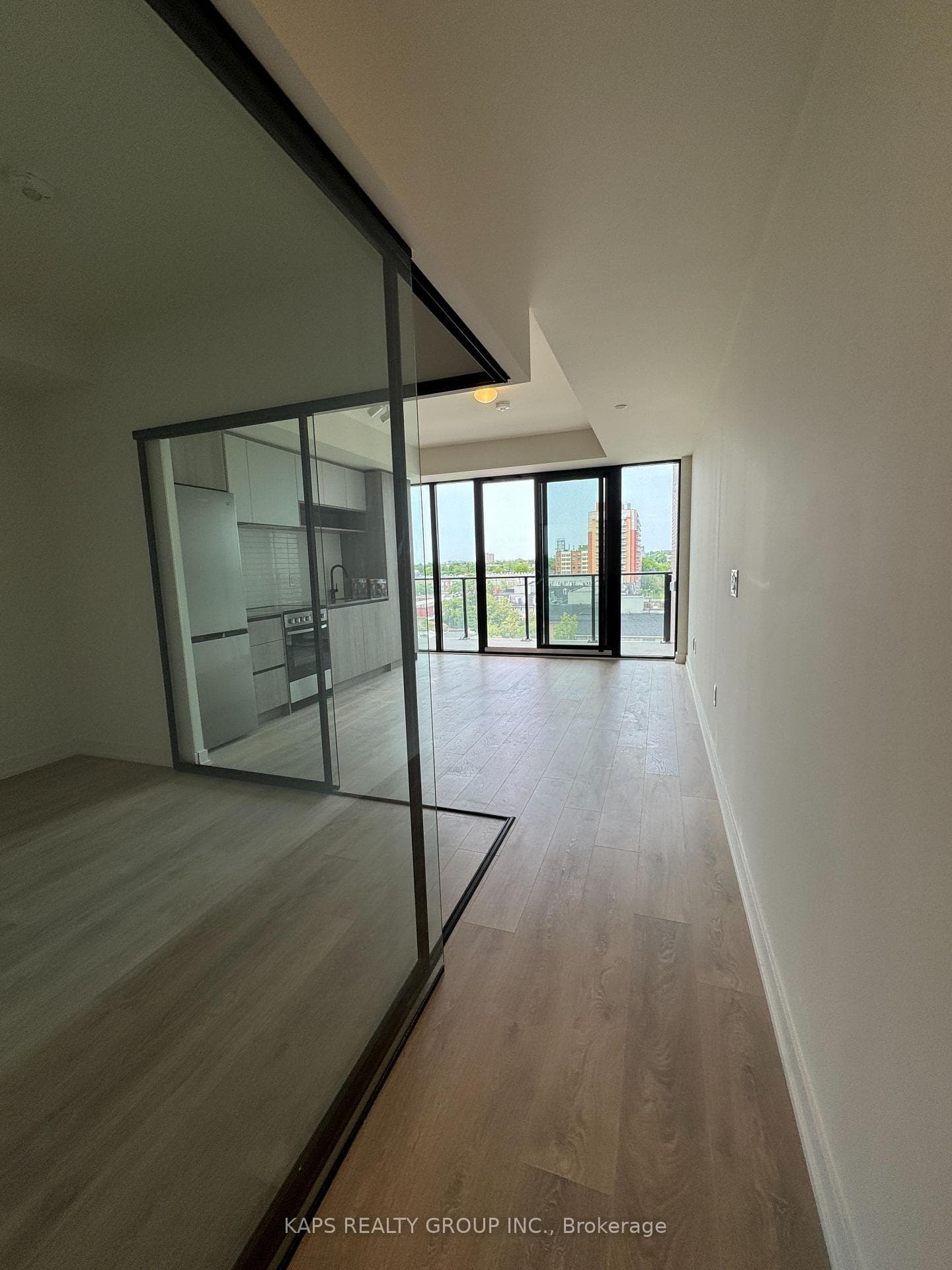 181 Sterling Road Unit 715 photo 5