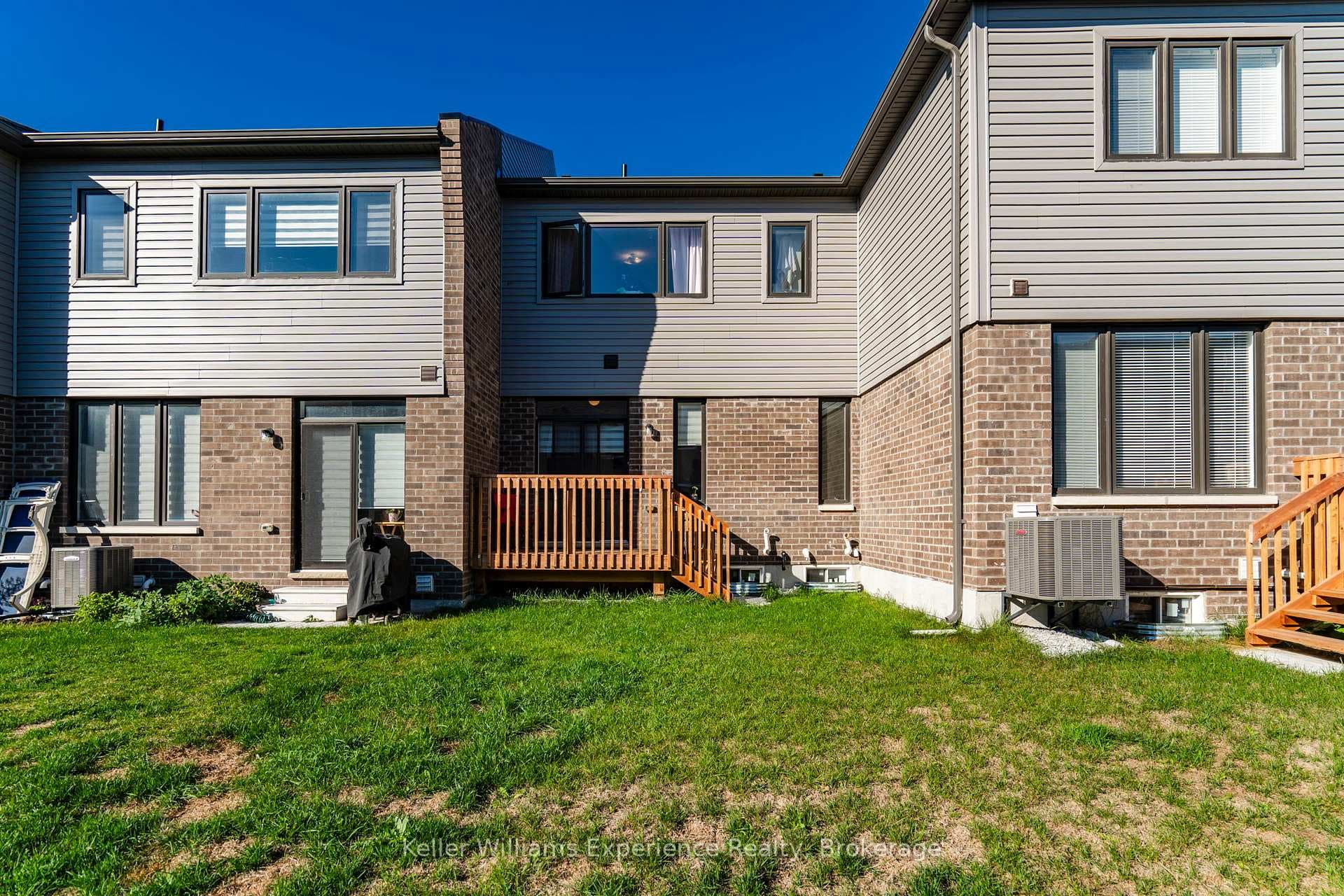 12 Durham Avenue photo 30