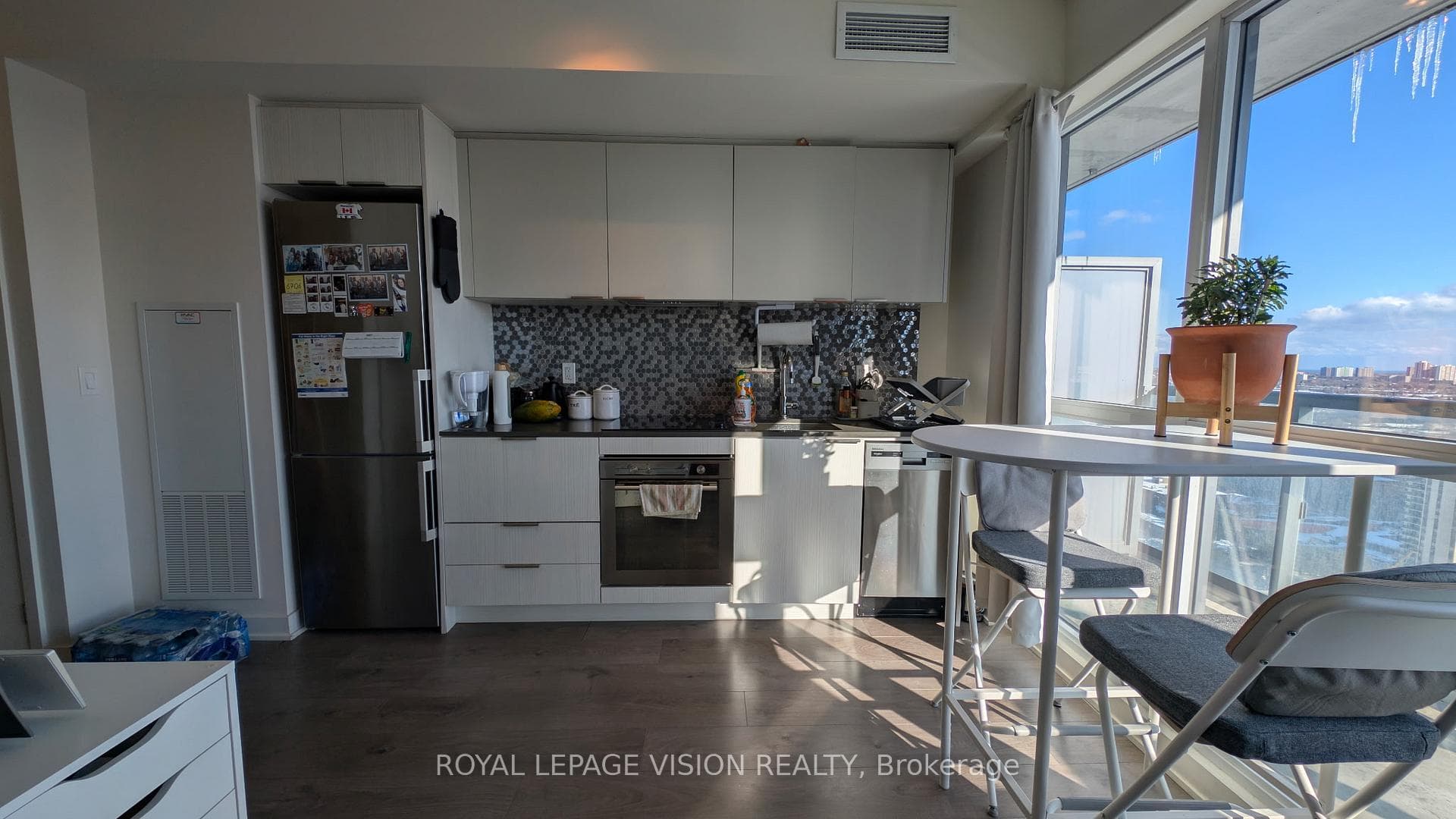 2 Sonic Way Unit 2810 photo 12