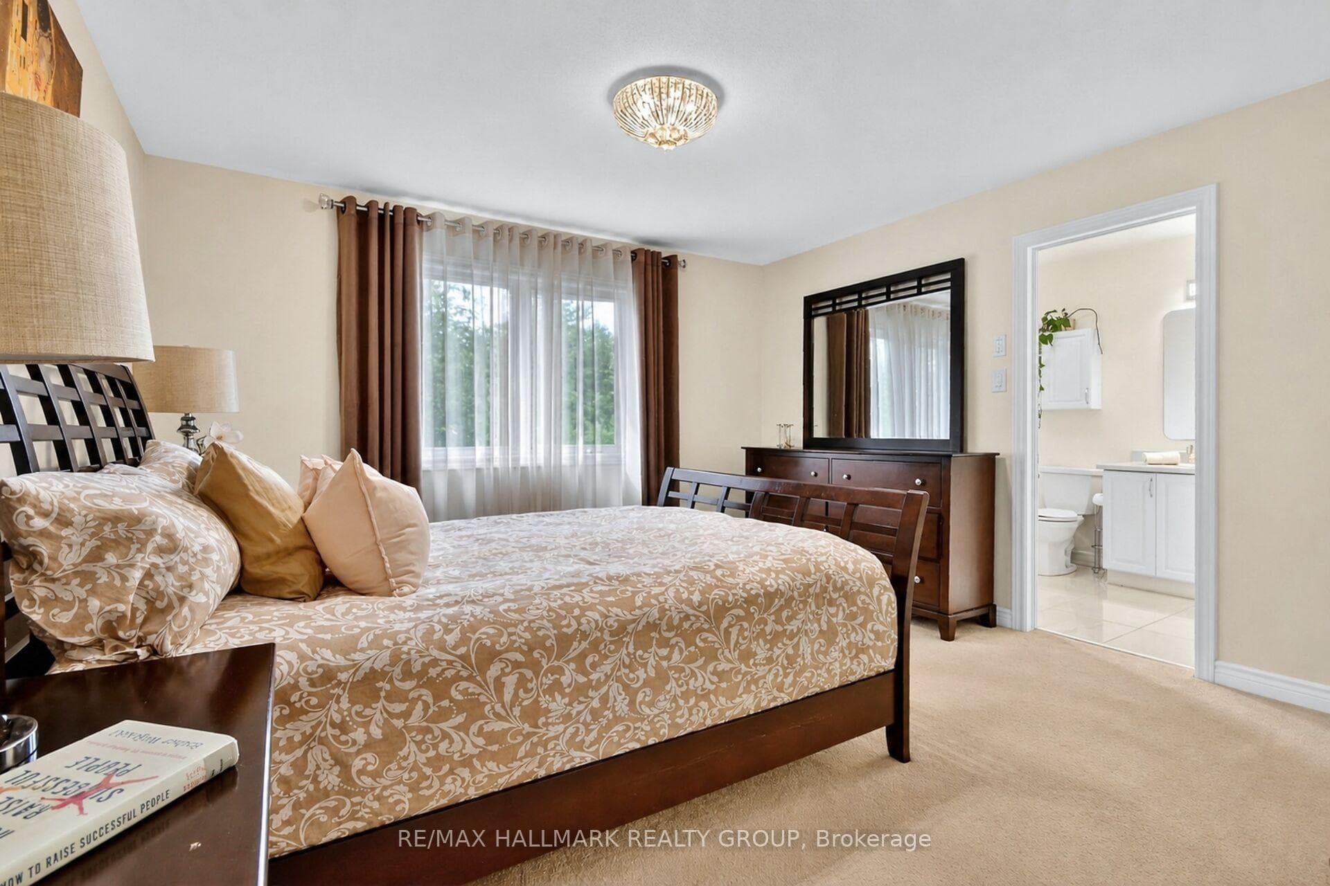 163 Highbury Park Drive photo 22