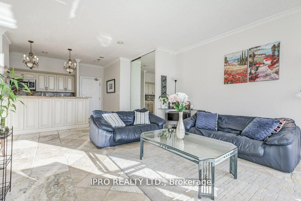 25 Grenville Street Unit PH2 photo 17