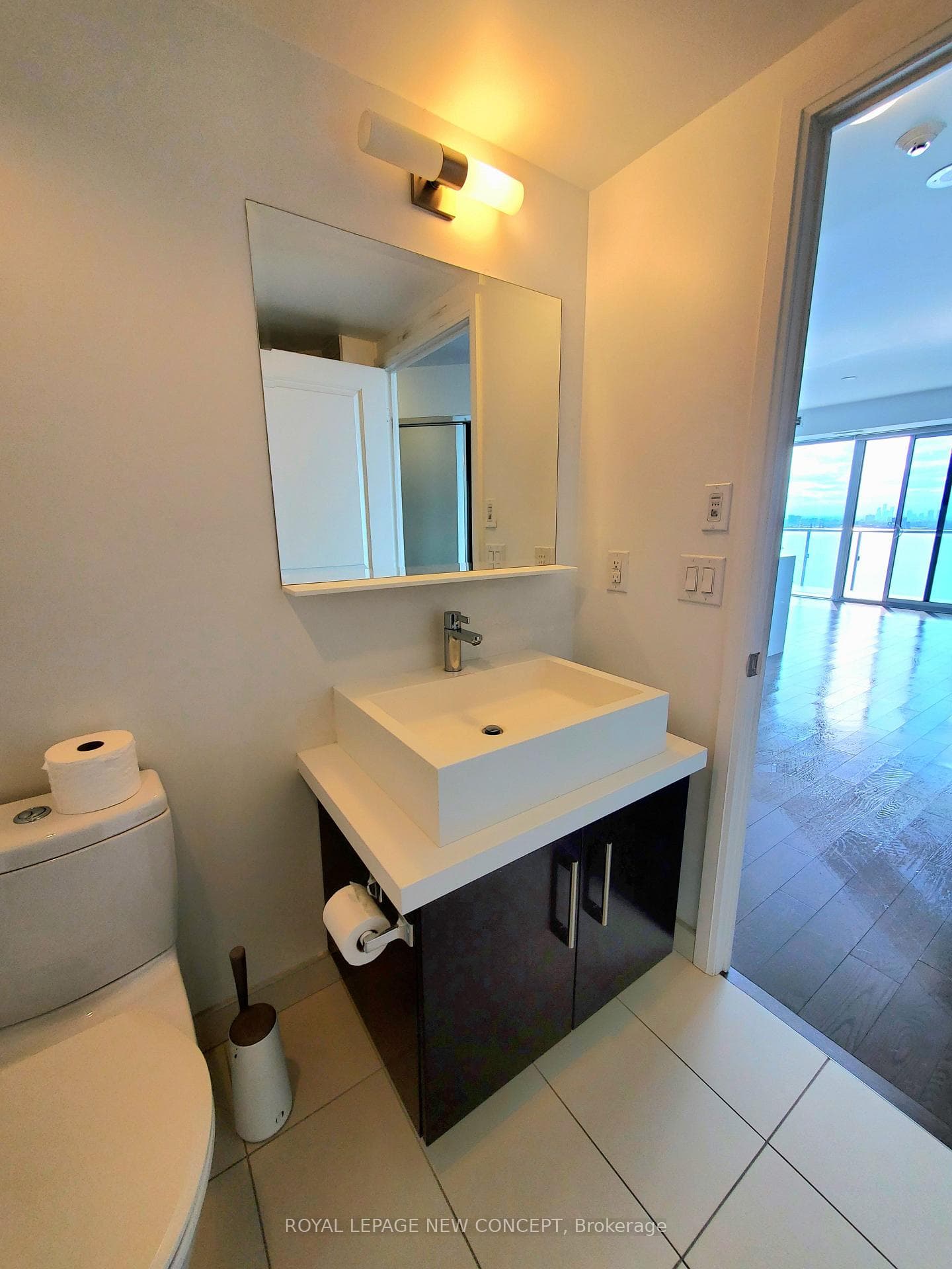 65 St. Mary Street Unit 1504 photo 6