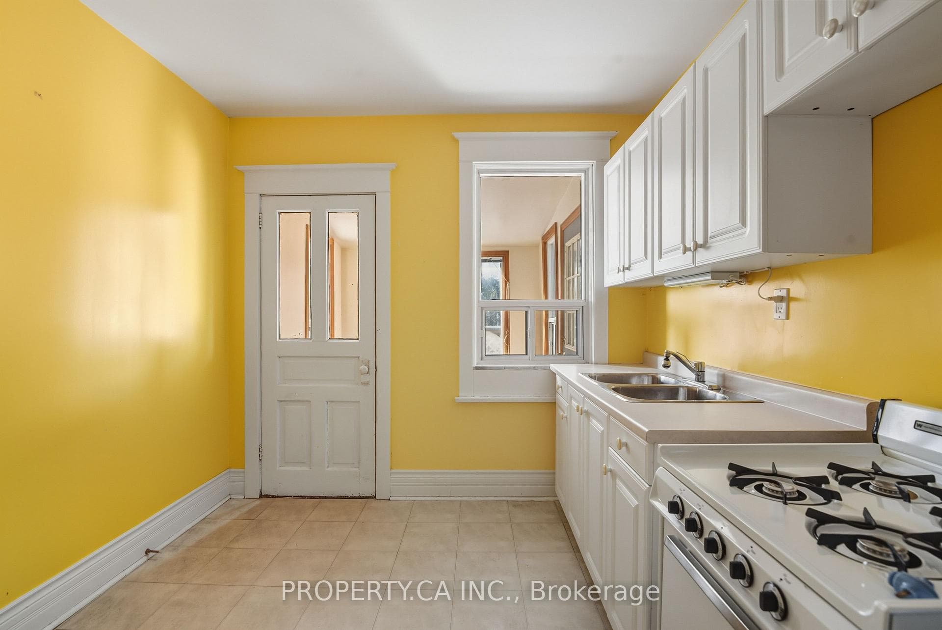 46 Rainsford Road photo 22