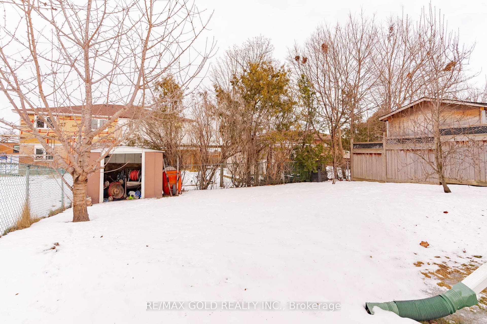 17 Edenridge Drive photo 39
