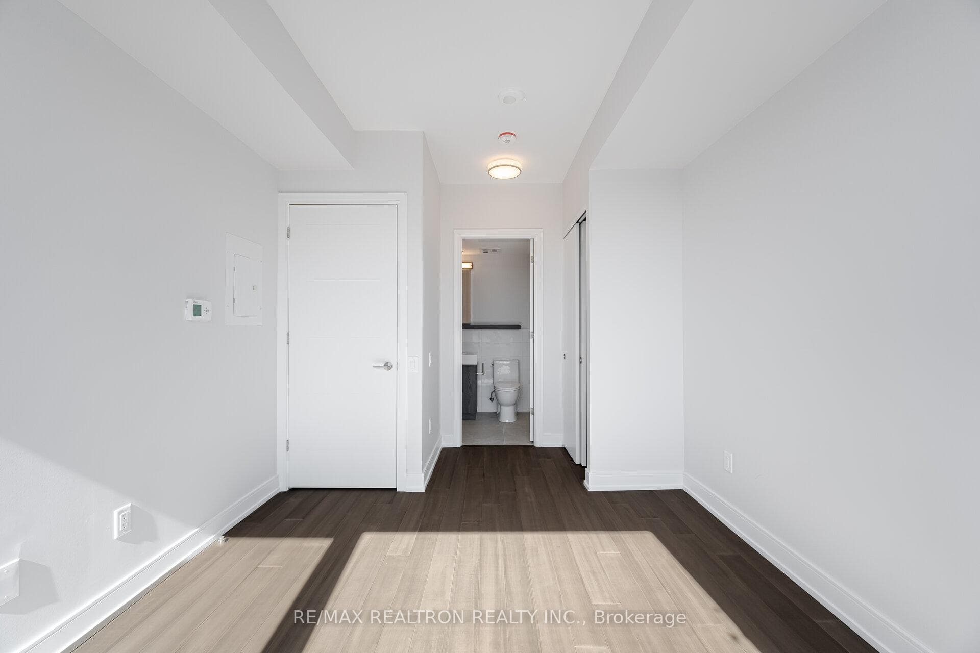 664 Spadina Avenue Unit 304 photo 12