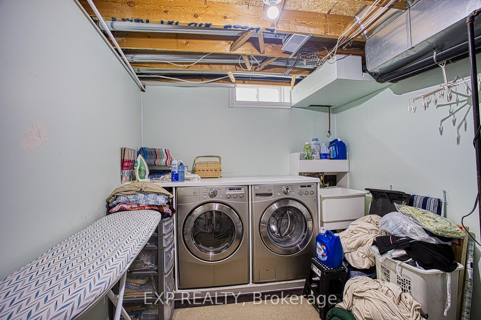206 Springstead Avenue photo 32
