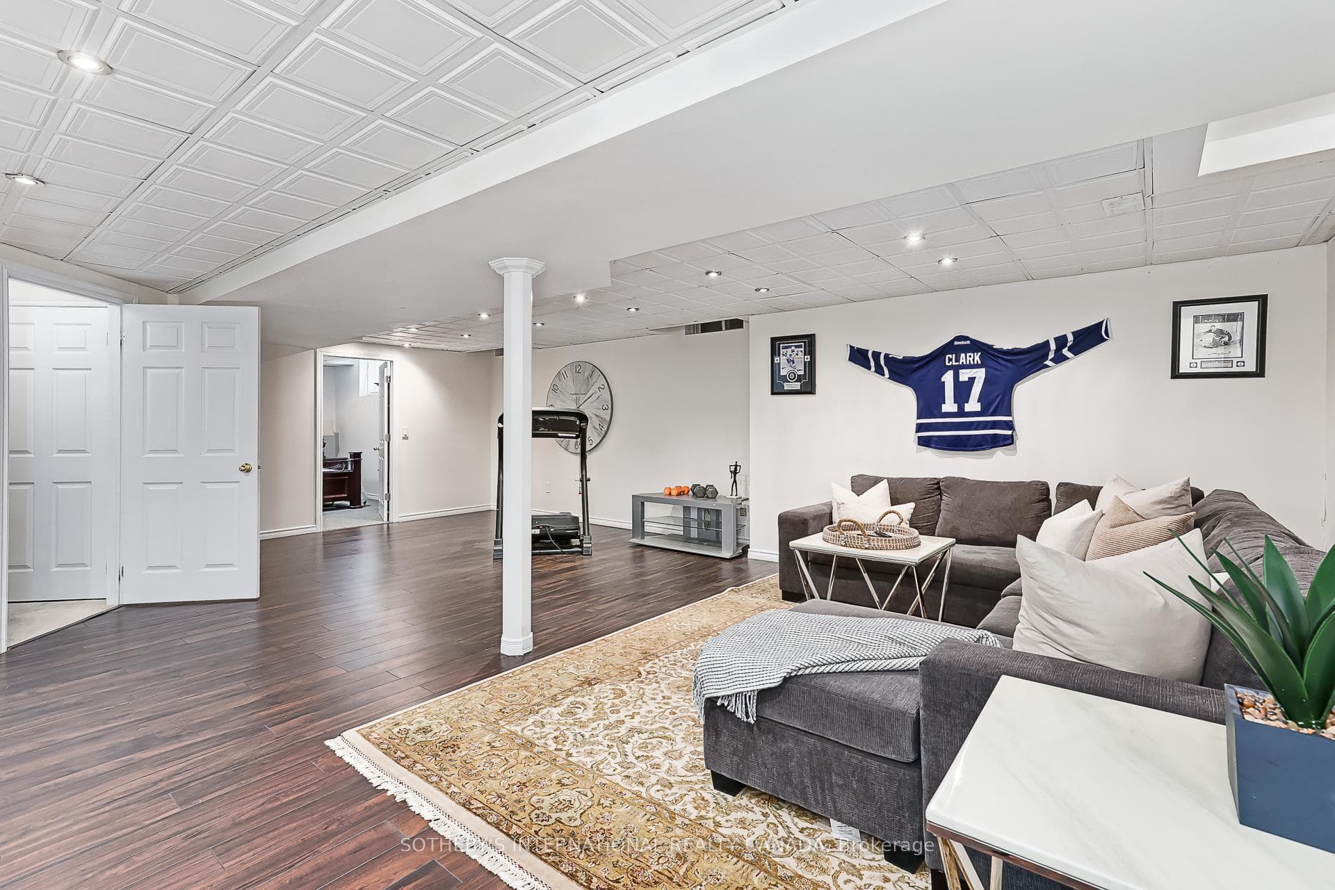 9 Waterpond Place photo 24