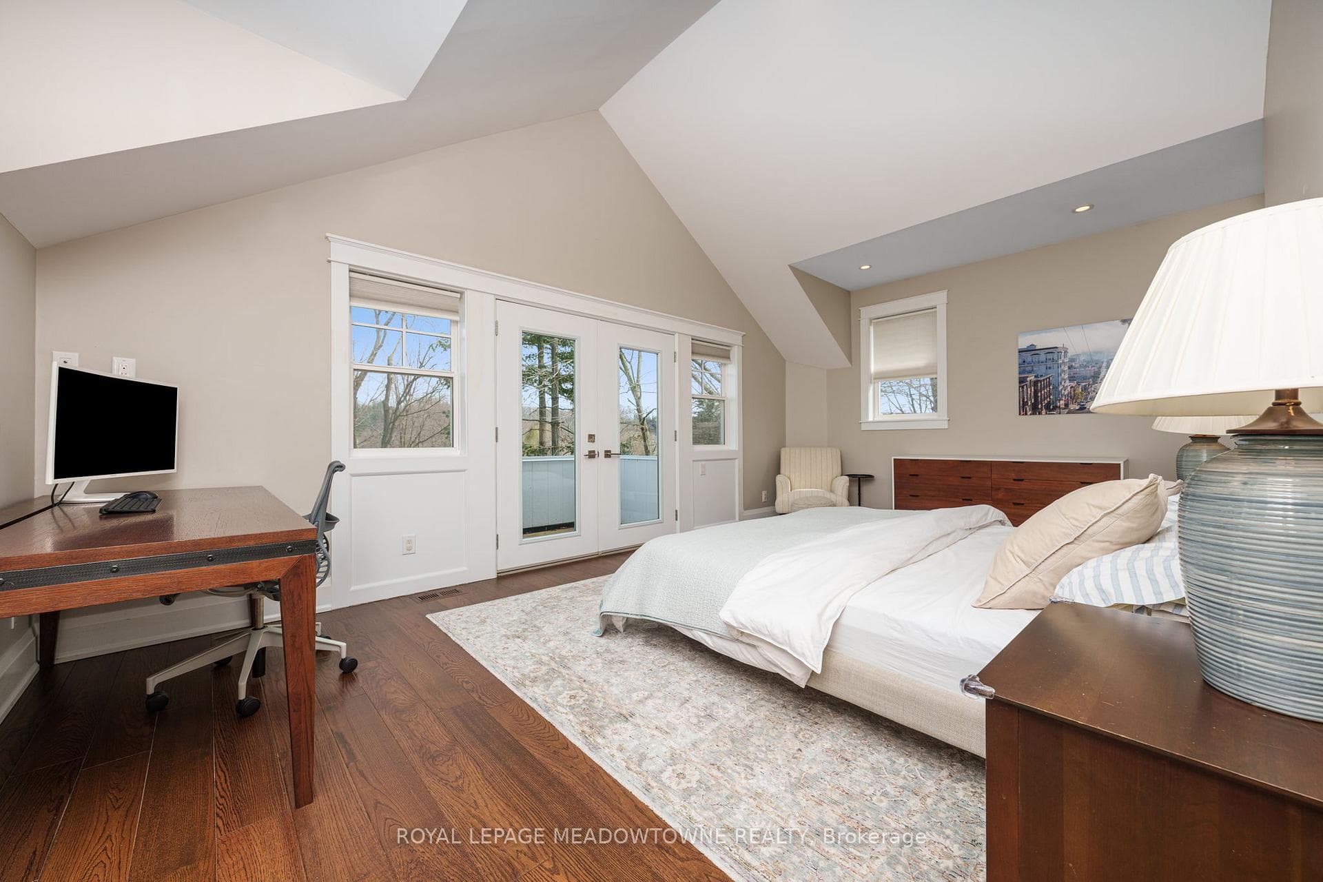 2 Bennett Place photo 16