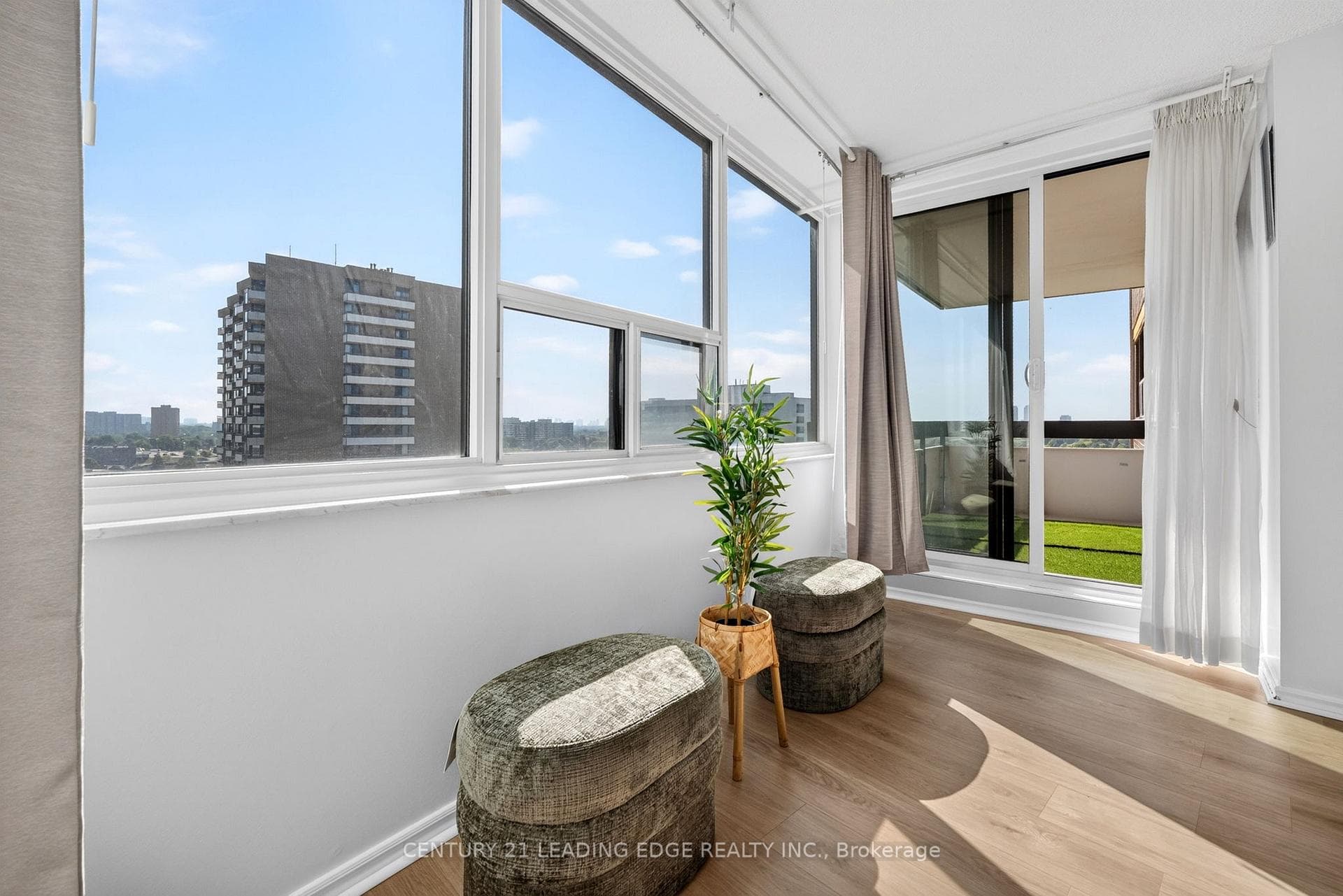 45 Huntingdale Boulevard Unit 1406 photo 14