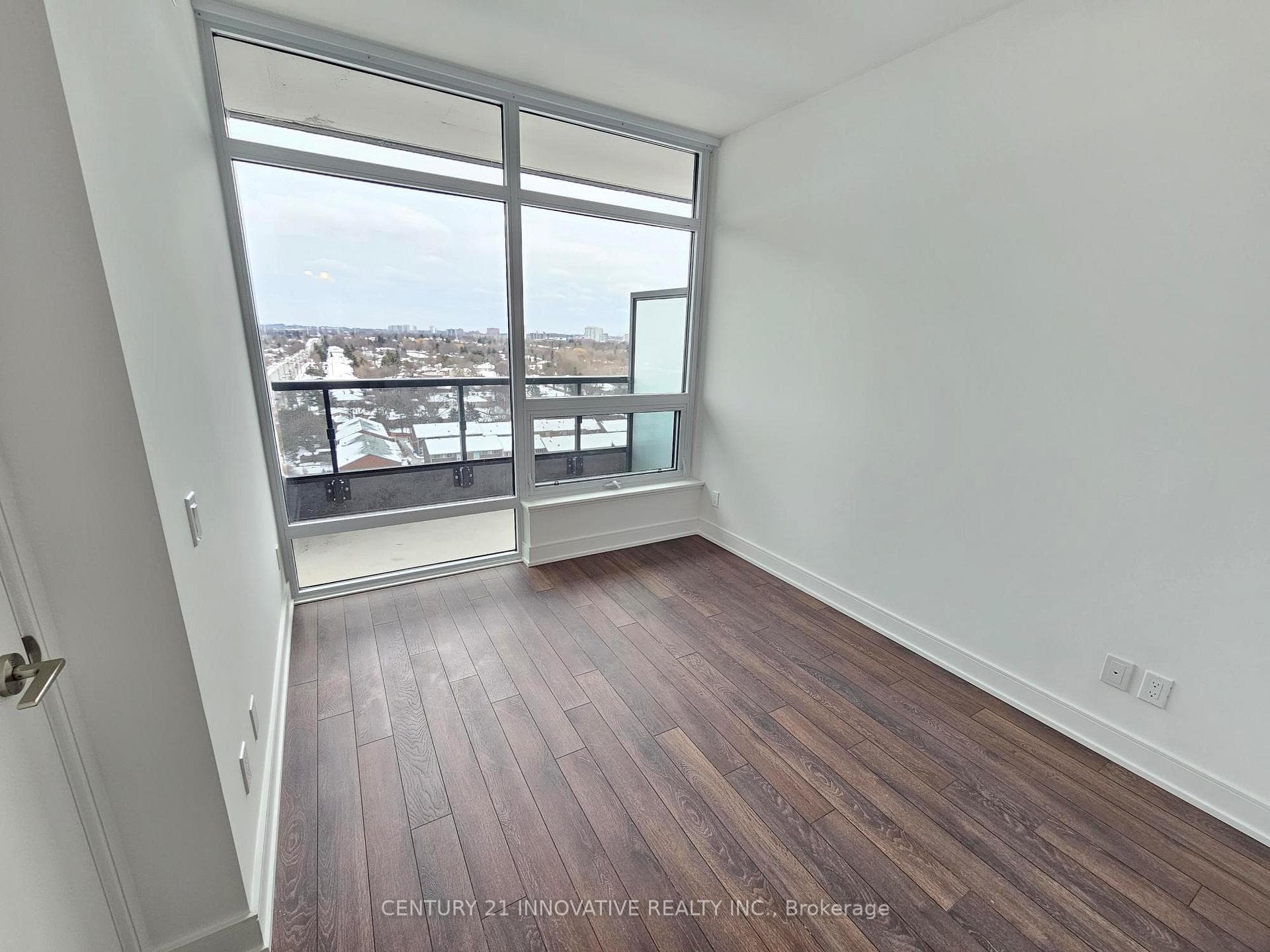 1350 Ellesmere Road Unit 1111 photo 9
