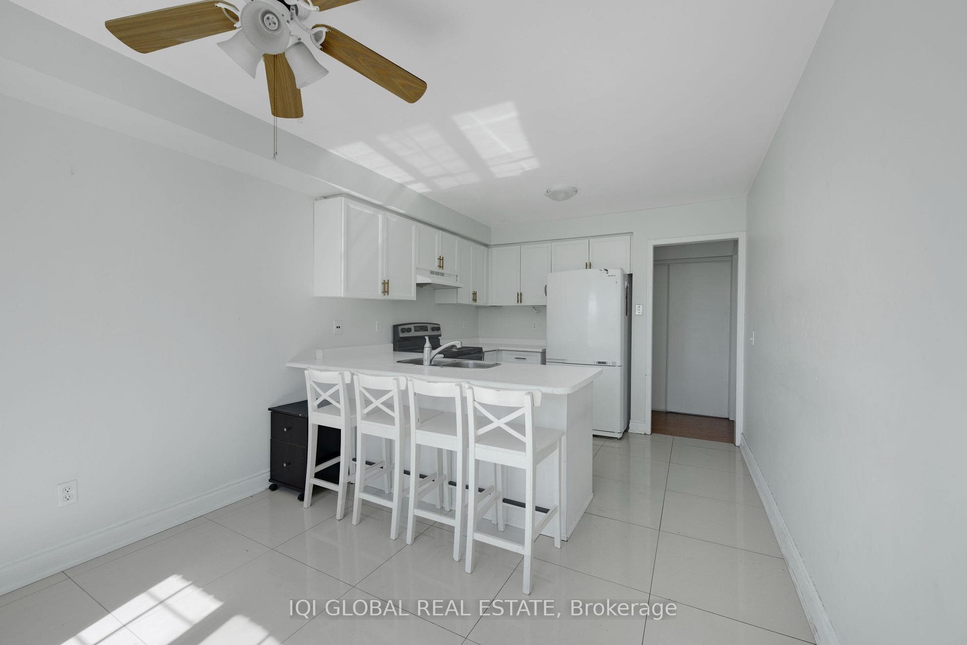 2 Sir Lou Drive Unit 139 photo 4