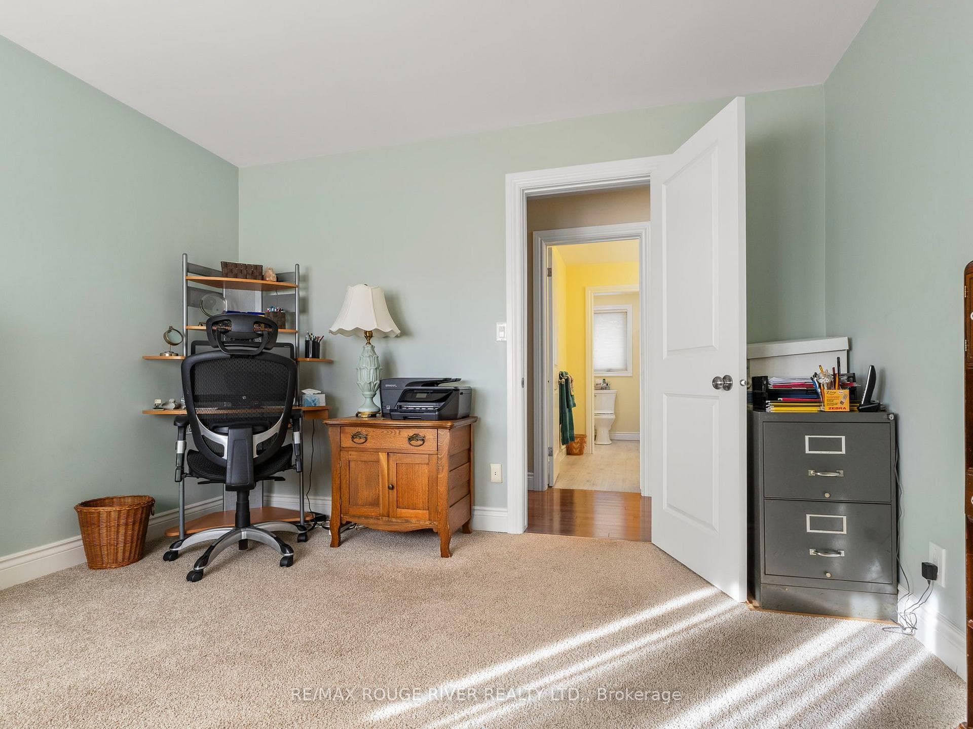 132 EARL Road photo 22