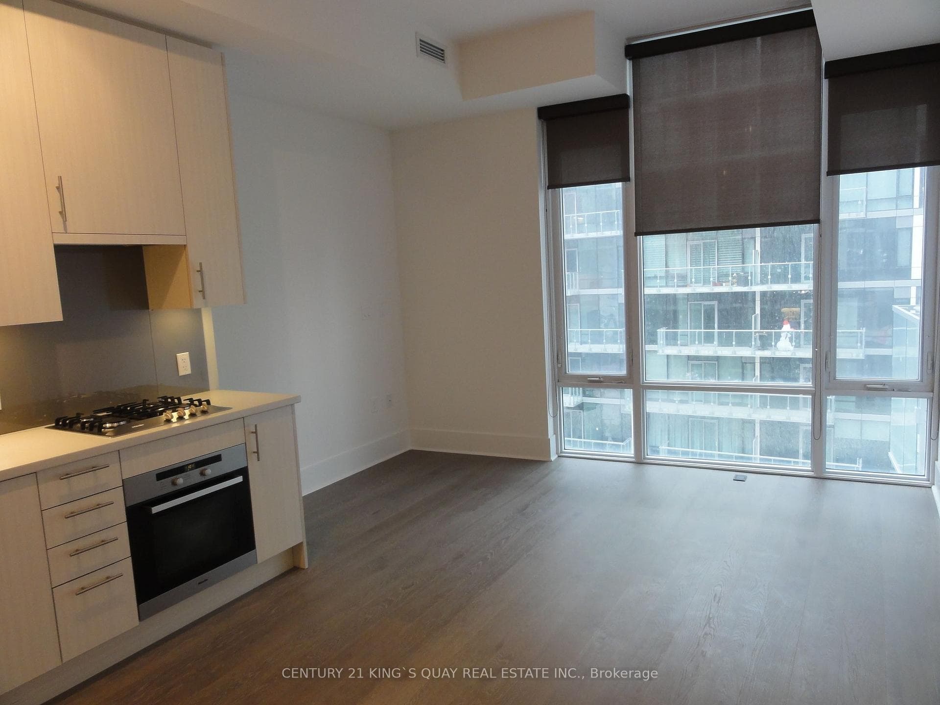 29 Queens Quay N/A Unit 719 photo 10