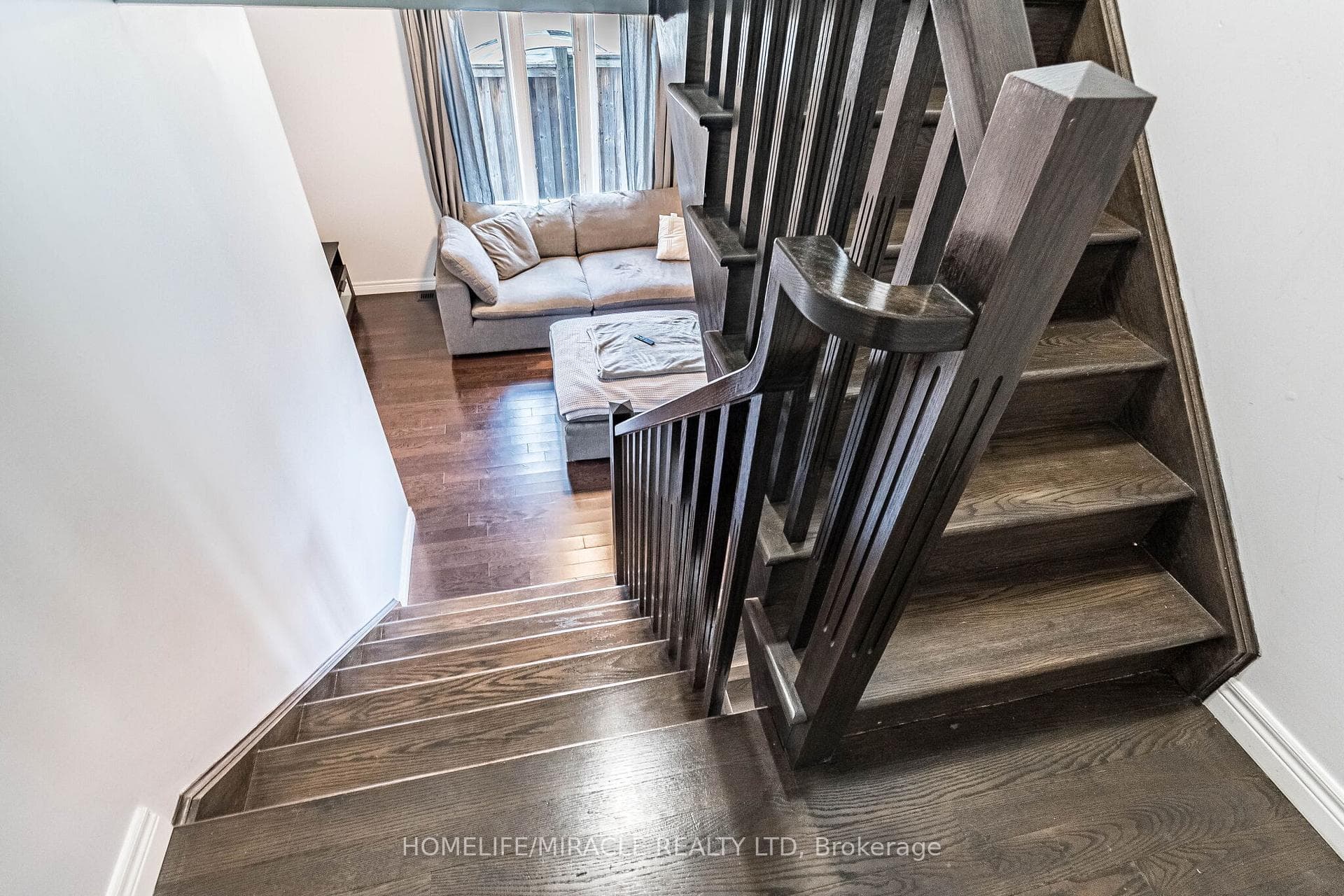222 Pelech Crescent photo 22