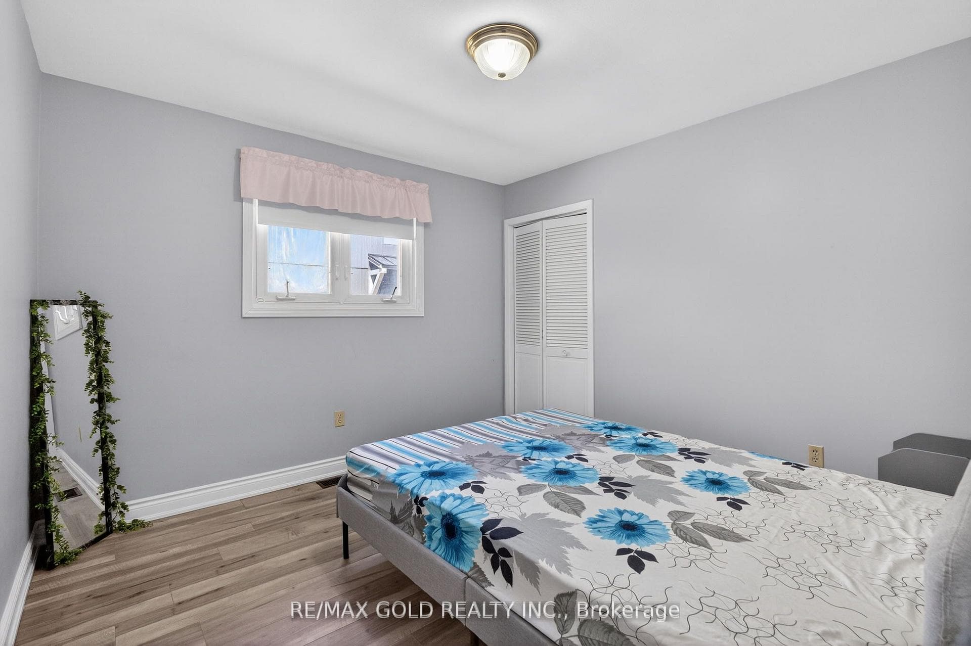 14811 Creditview Road photo 22