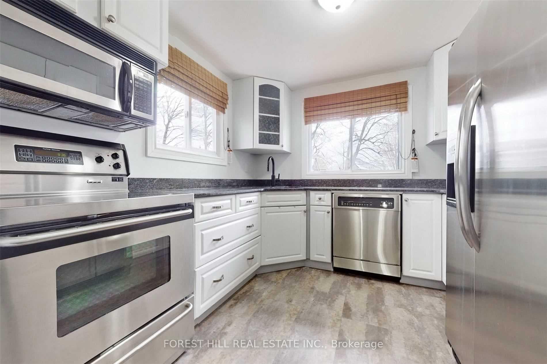 213 Hickling Trail photo 5